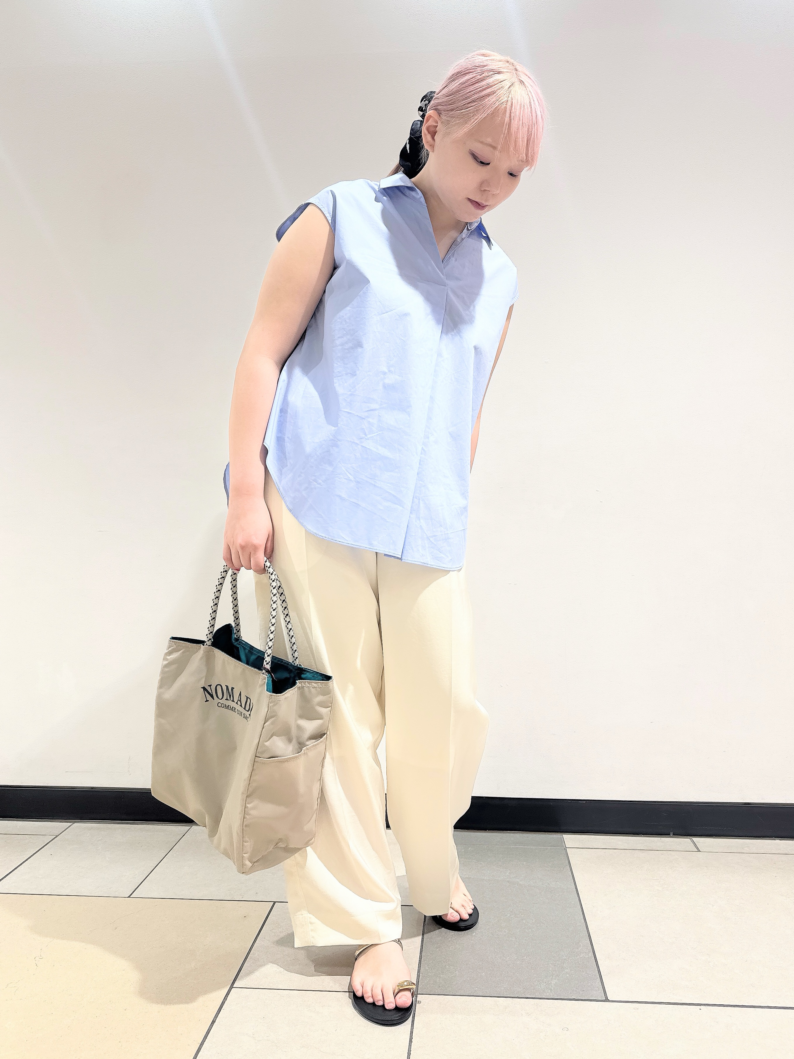 なかもとあきさんの「DRESSTERIOR｜フレンチスリーブ スキッパーブラウス」を使ったコーディネート