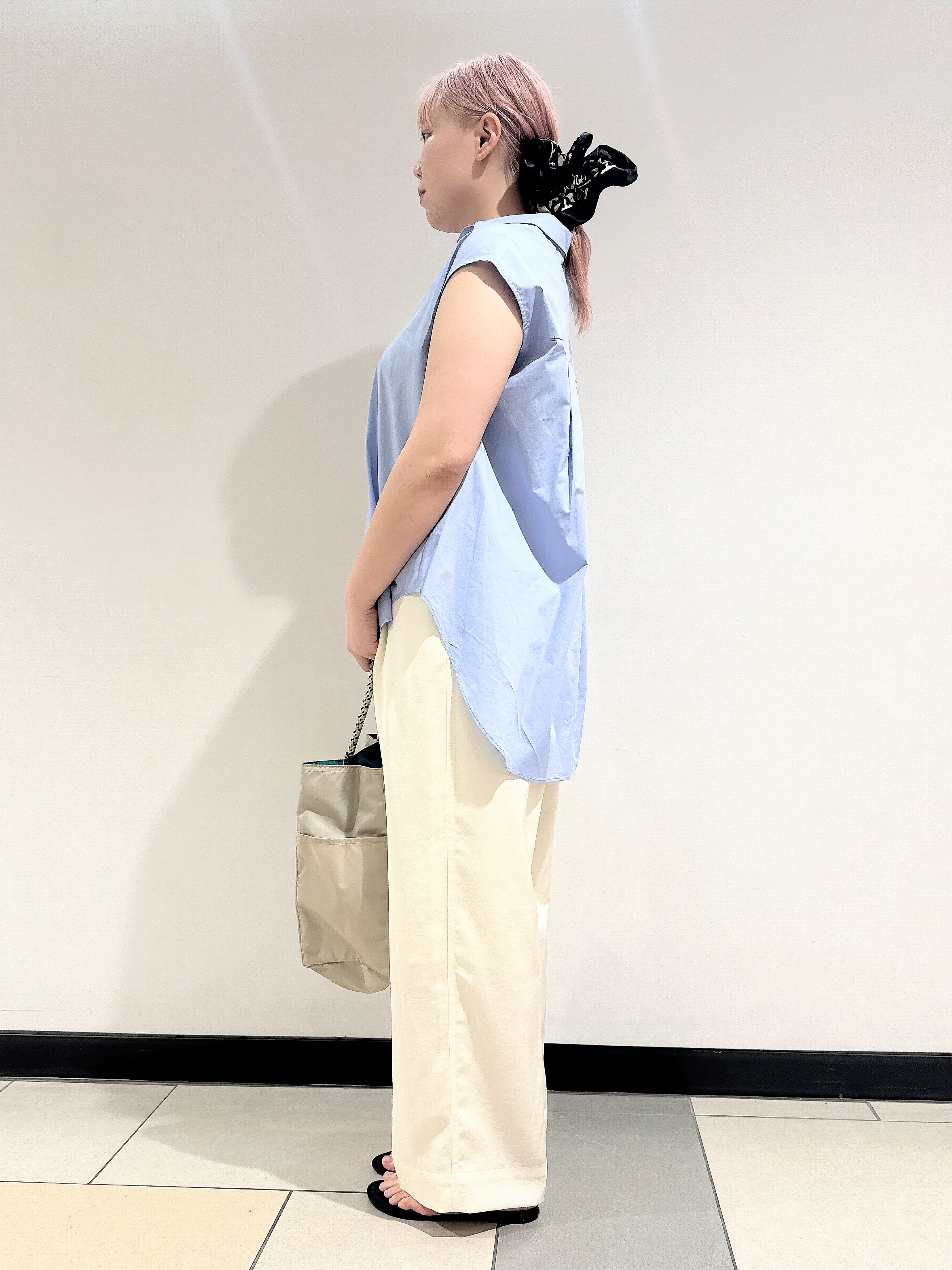 なかもとあきさんの「DRESSTERIOR｜フレンチスリーブ スキッパーブラウス」を使ったコーディネート