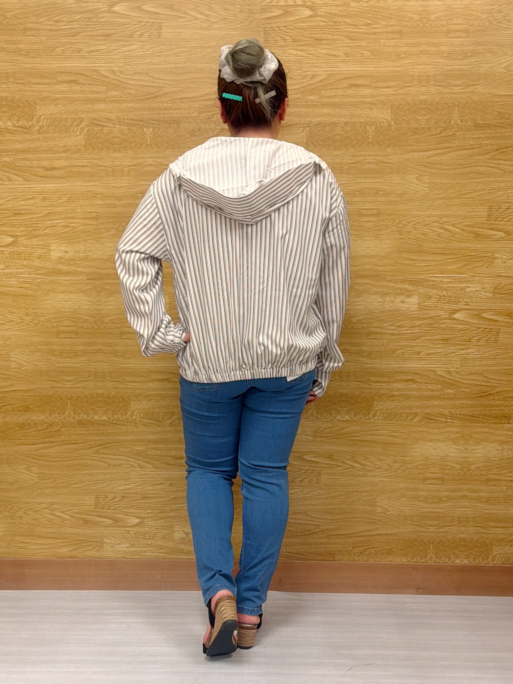 ぁむさんの「SHOO･LA･RUE｜【洗濯後しわになりにくい/S-LL】お顔も手の甲もしっかりカバー　日よけ・指穴付きUVパーカ」を使ったコーディネート