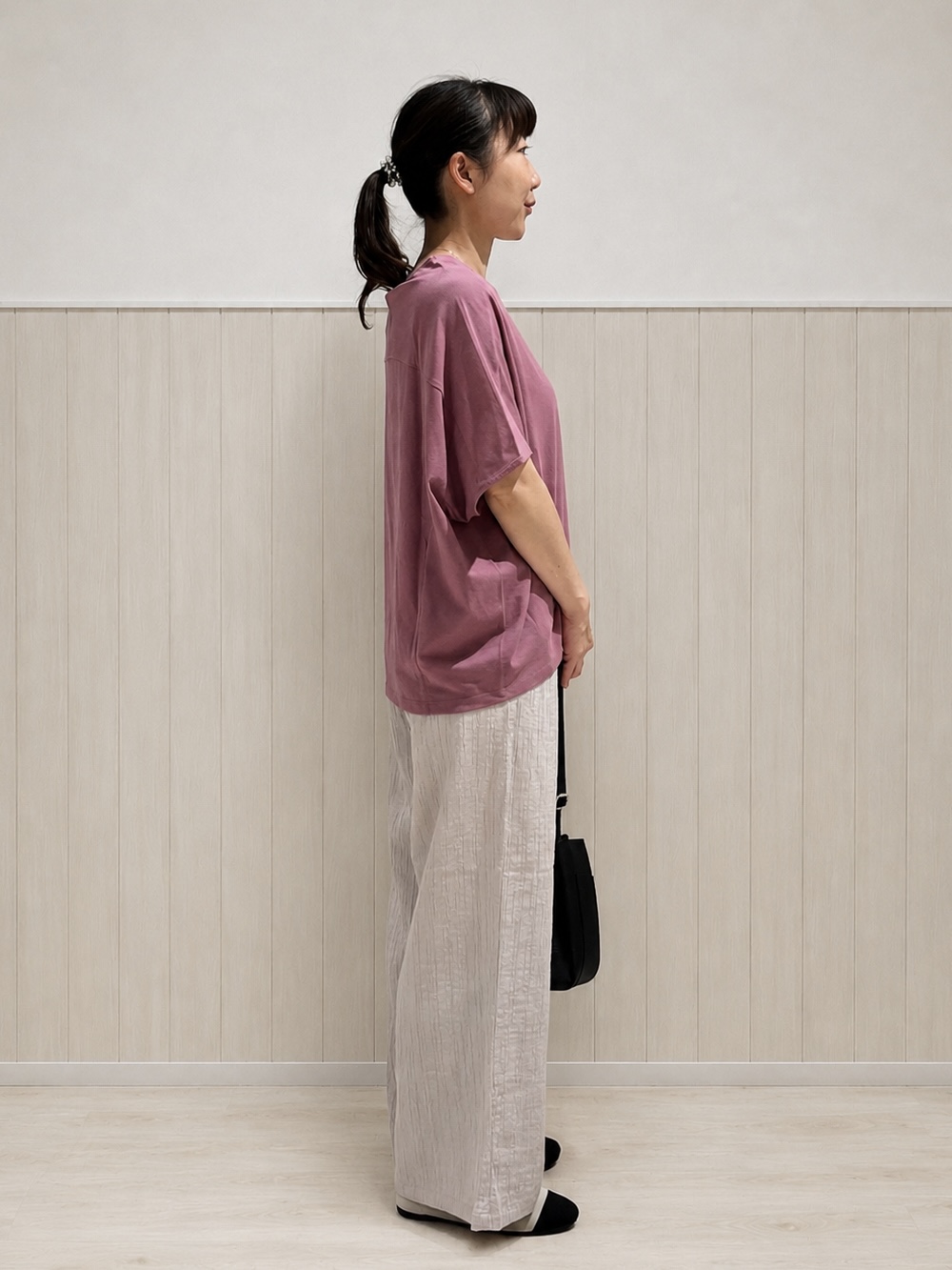 まつみさんの「SHOO･LA･RUE｜【洗濯機可/体型カバー】インせず着られる 上品見えのドルマントップス」を使ったコーディネート