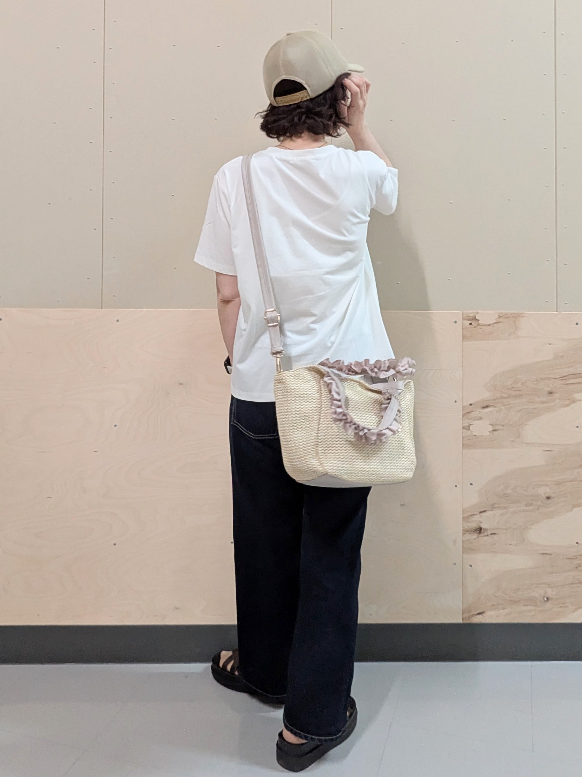 mamさんの「OPAQUE.CLIP｜【UV】フラワープリントTシャツ≪洗濯機OK／接触冷感≫」を使ったコーディネート