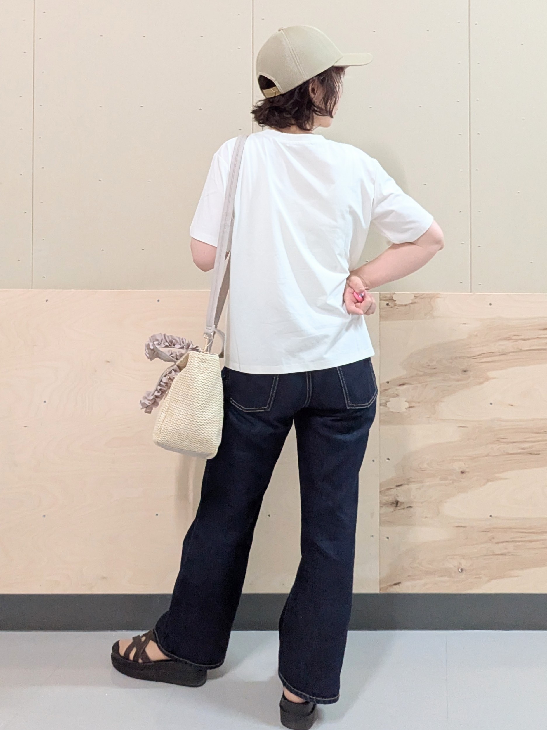 mamさんの「OPAQUE.CLIP｜【UV】フラワープリントTシャツ≪洗濯機OK／接触冷感≫」を使ったコーディネート