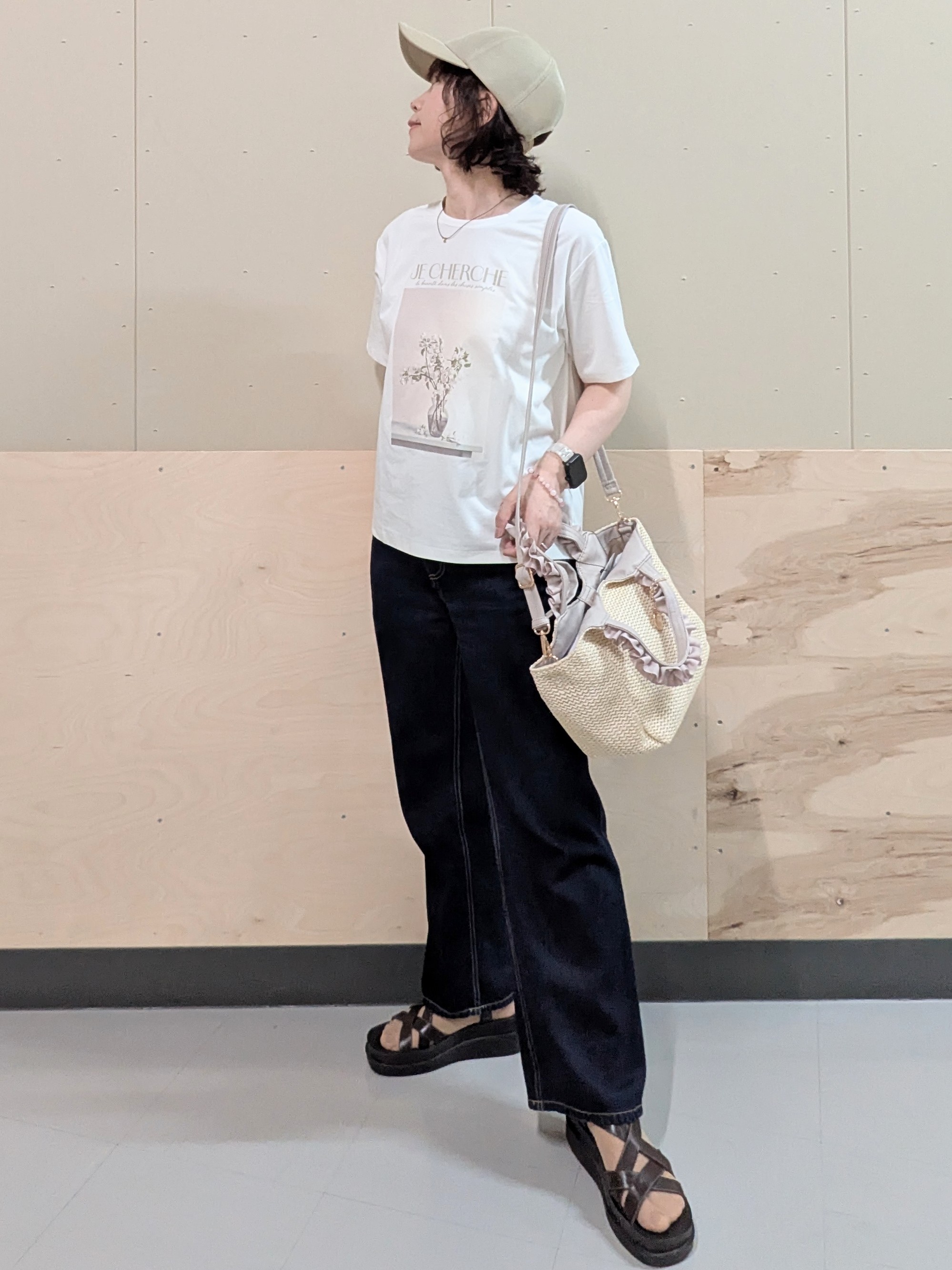 mamさんの「OPAQUE.CLIP｜【UV】フラワープリントTシャツ≪洗濯機OK／接触冷感≫」を使ったコーディネート