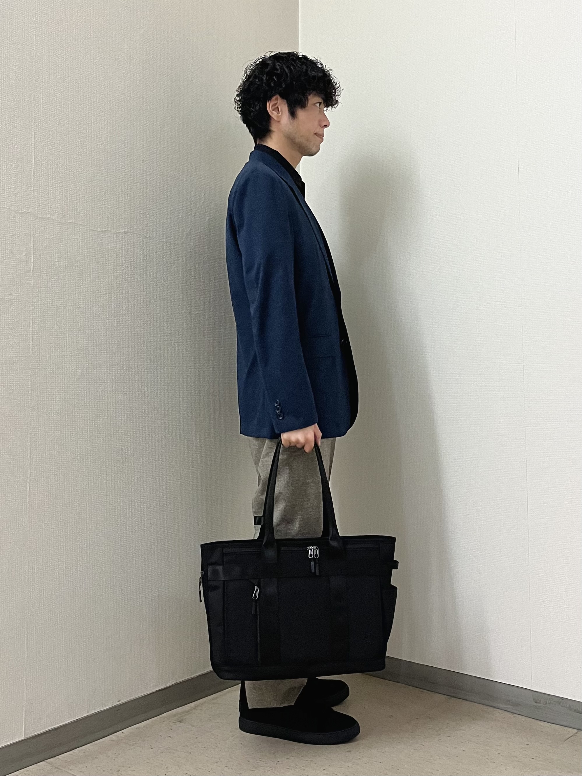 URAさんの「TAKEO KIKUCHI｜【Begin5月号掲載/通気性】トリコットサッカー ジャケット」を使ったコーディネート