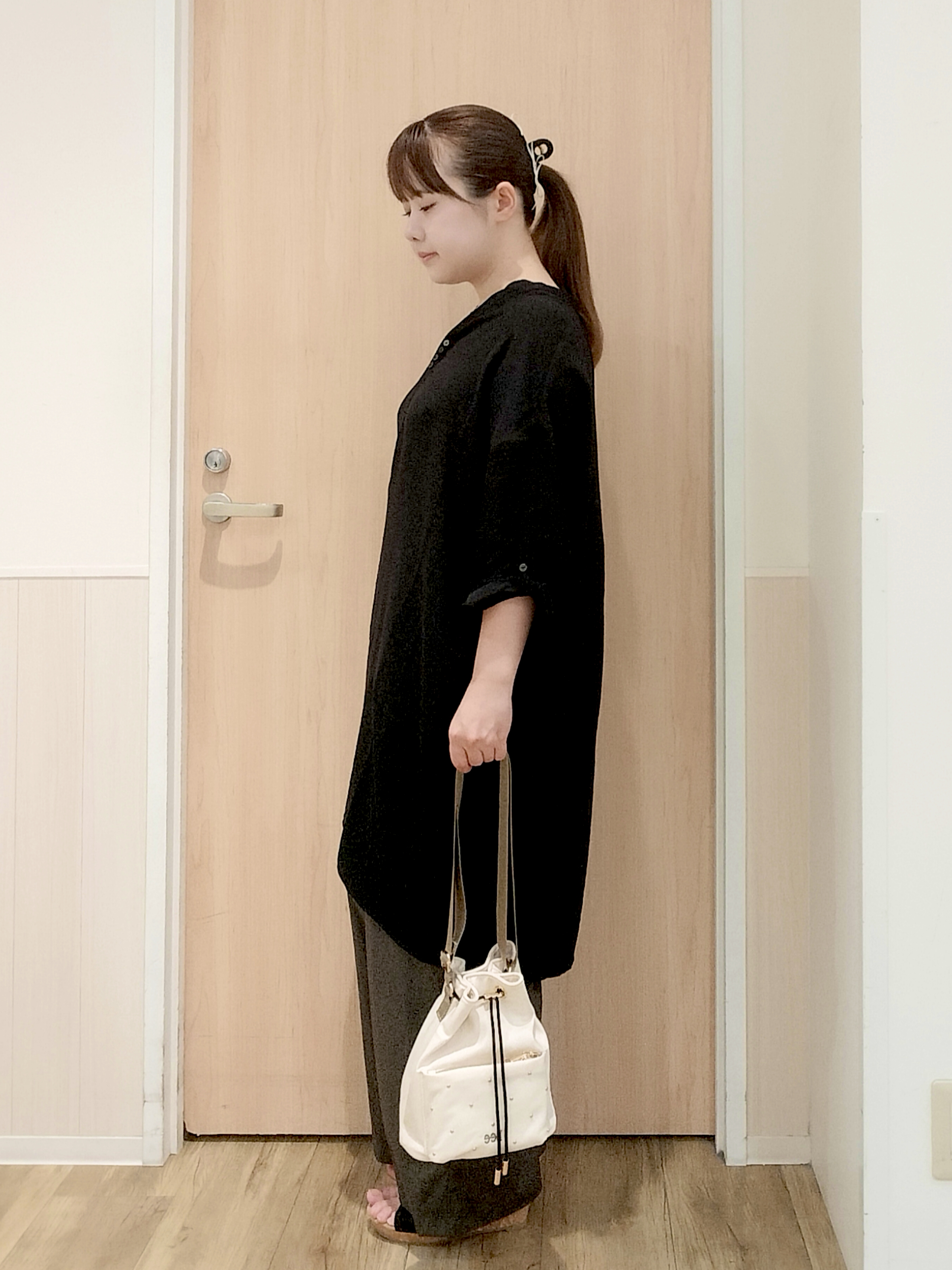 mさんの「SHOO･LA･RUE｜【S-LL/洗濯後しわになりにくい】ゆるっと体型カバー 7分袖コクーンチュニック」を使ったコーディネート