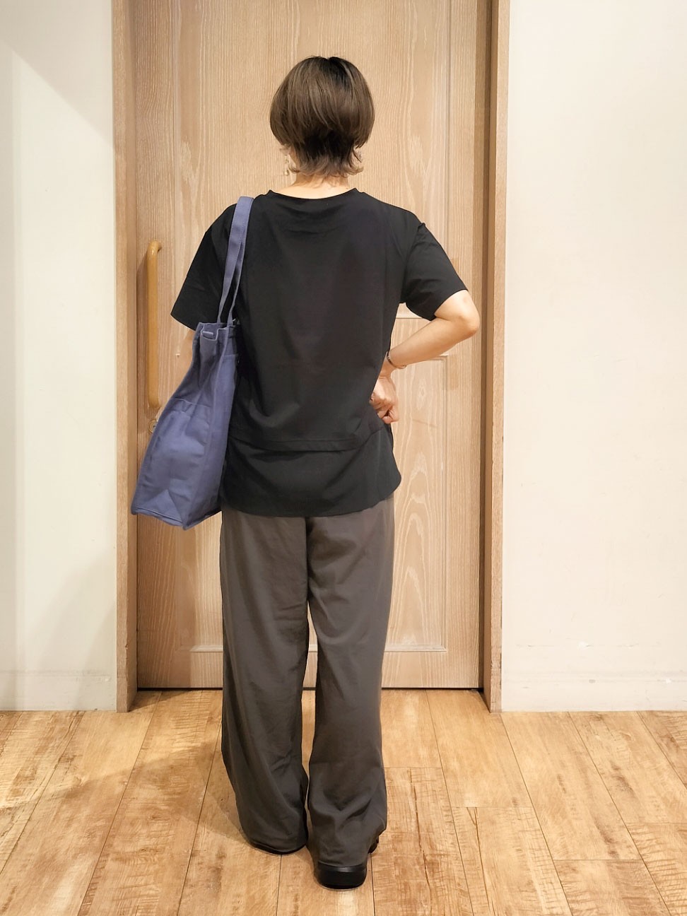 YUKIさんの「SHOO･LA･RUE｜【体型カバー/S-LL/洗濯機可】インせず着られる 異素材ドッキングTシャツ」を使ったコーディネート