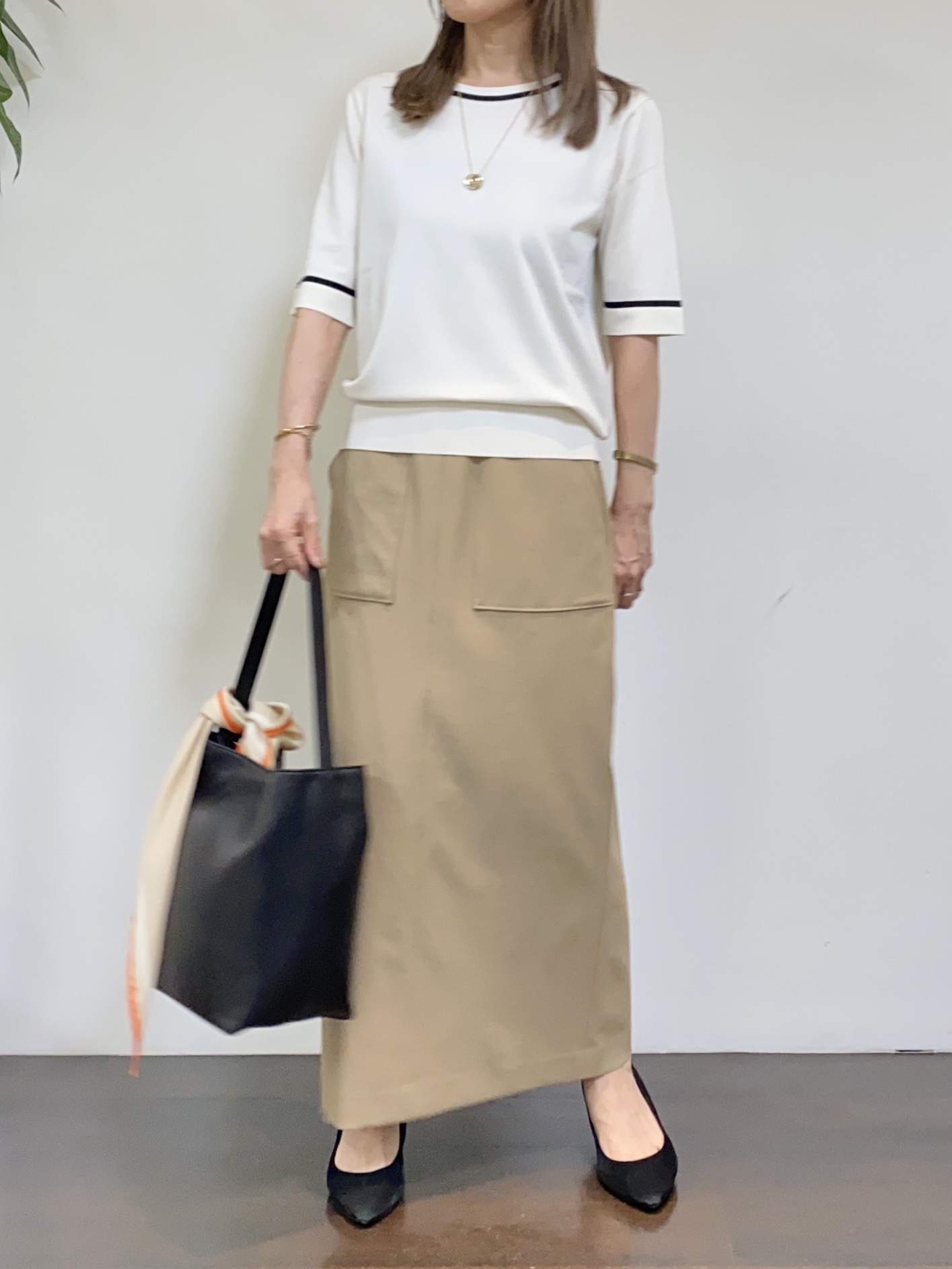 tomoさんの「UNTITLED｜【アンサンブル可能/秋羽織り】コンパクトニットカーディガン」を使ったコーディネート