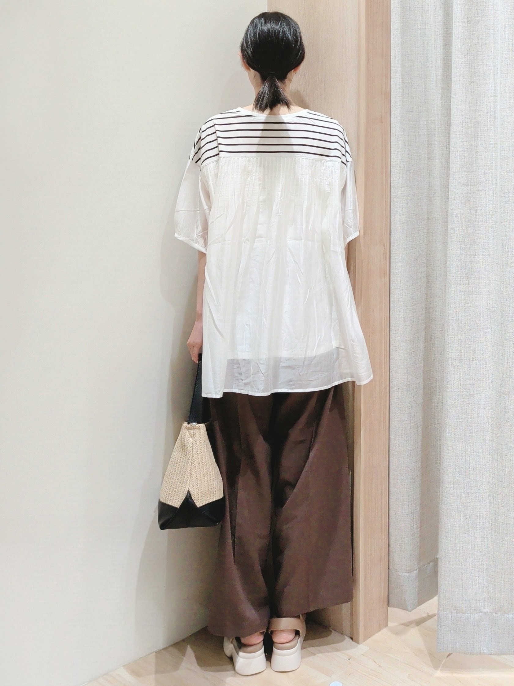 Yuiさんの「grove｜【UVカット】体型カバー叶う、バックプリーツTシャツ」を使ったコーディネート