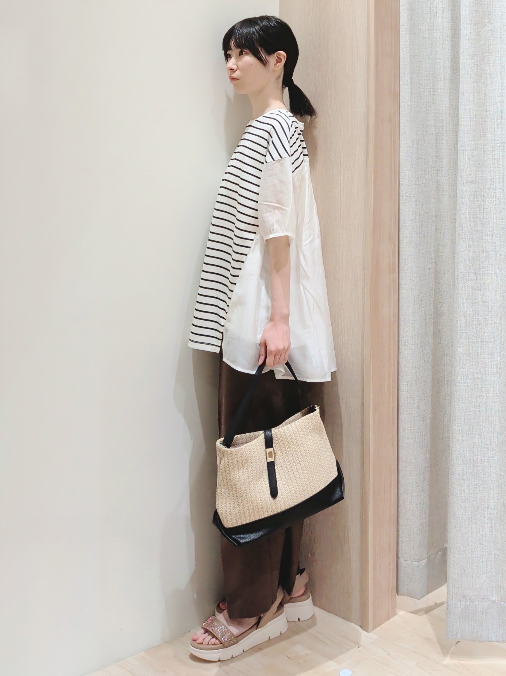 Yuiさんの「grove｜【UVカット】体型カバー叶う、バックプリーツTシャツ」を使ったコーディネート