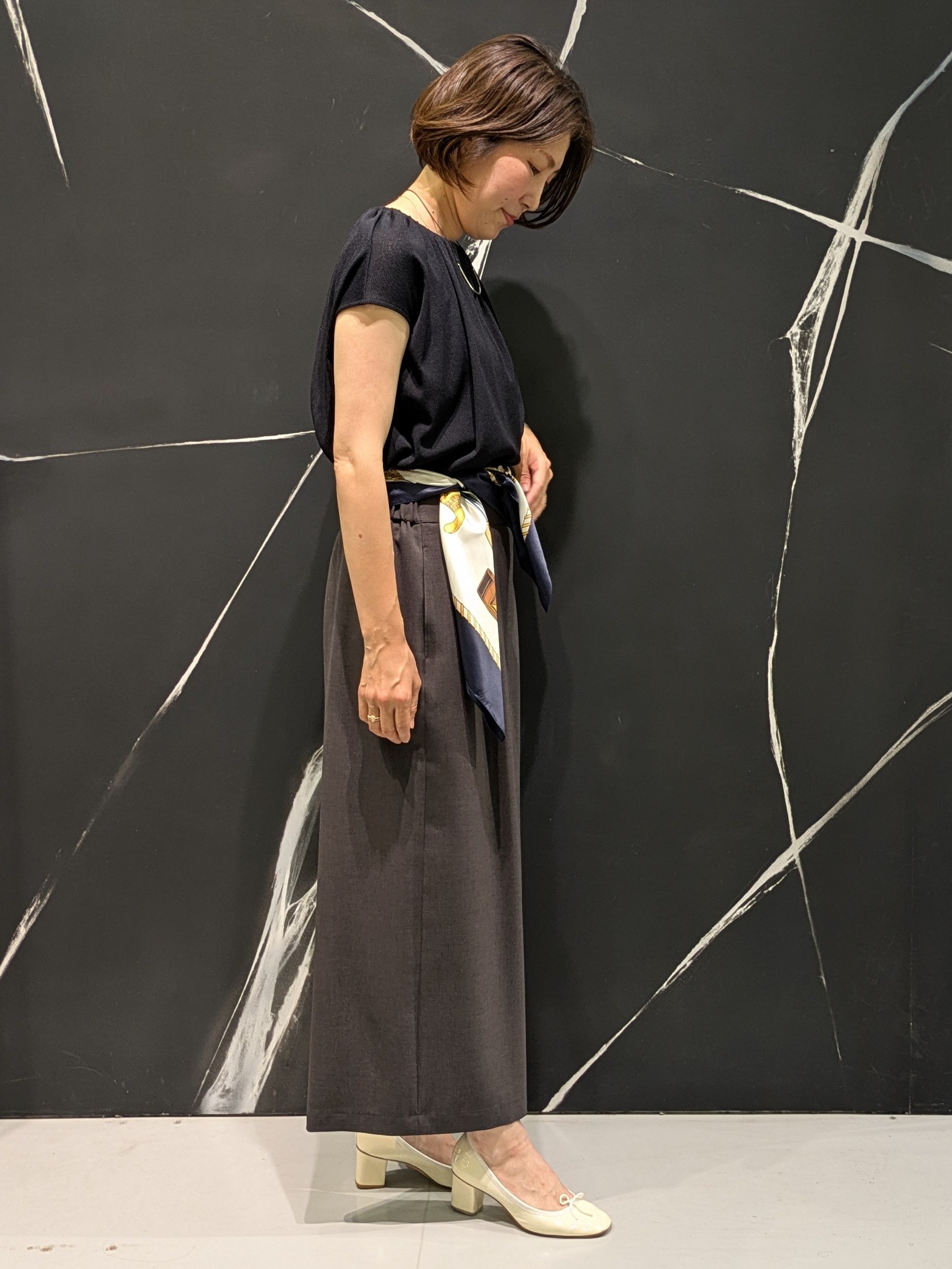 ｎｏｒｉさんの「COUP DE CHANCE｜【手洗い可／日本製】フレンチスリーブトップス」を使ったコーディネート
