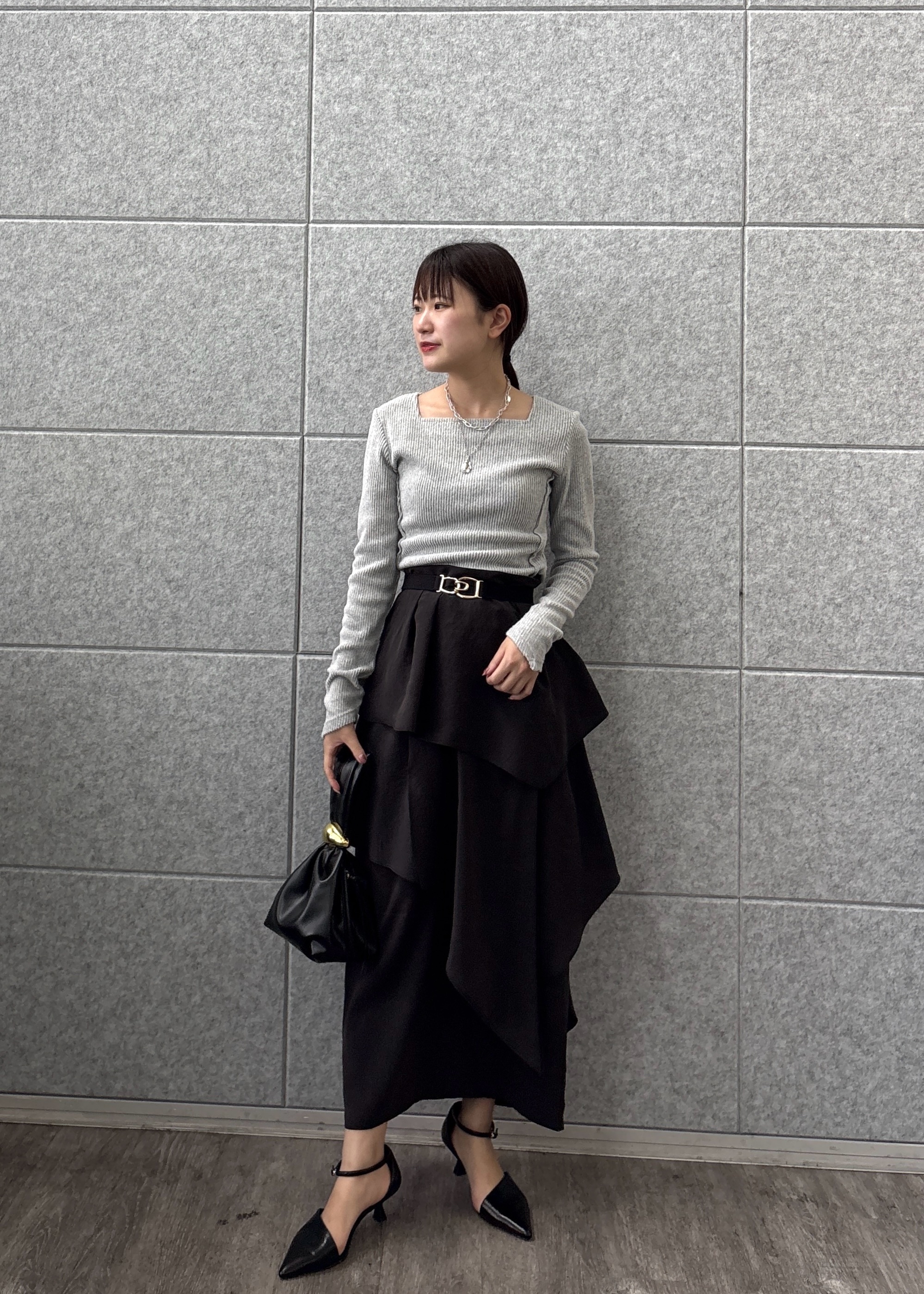 Renoさんの「INDIVI｜ランダムフリルスカート」を使ったコーディネート