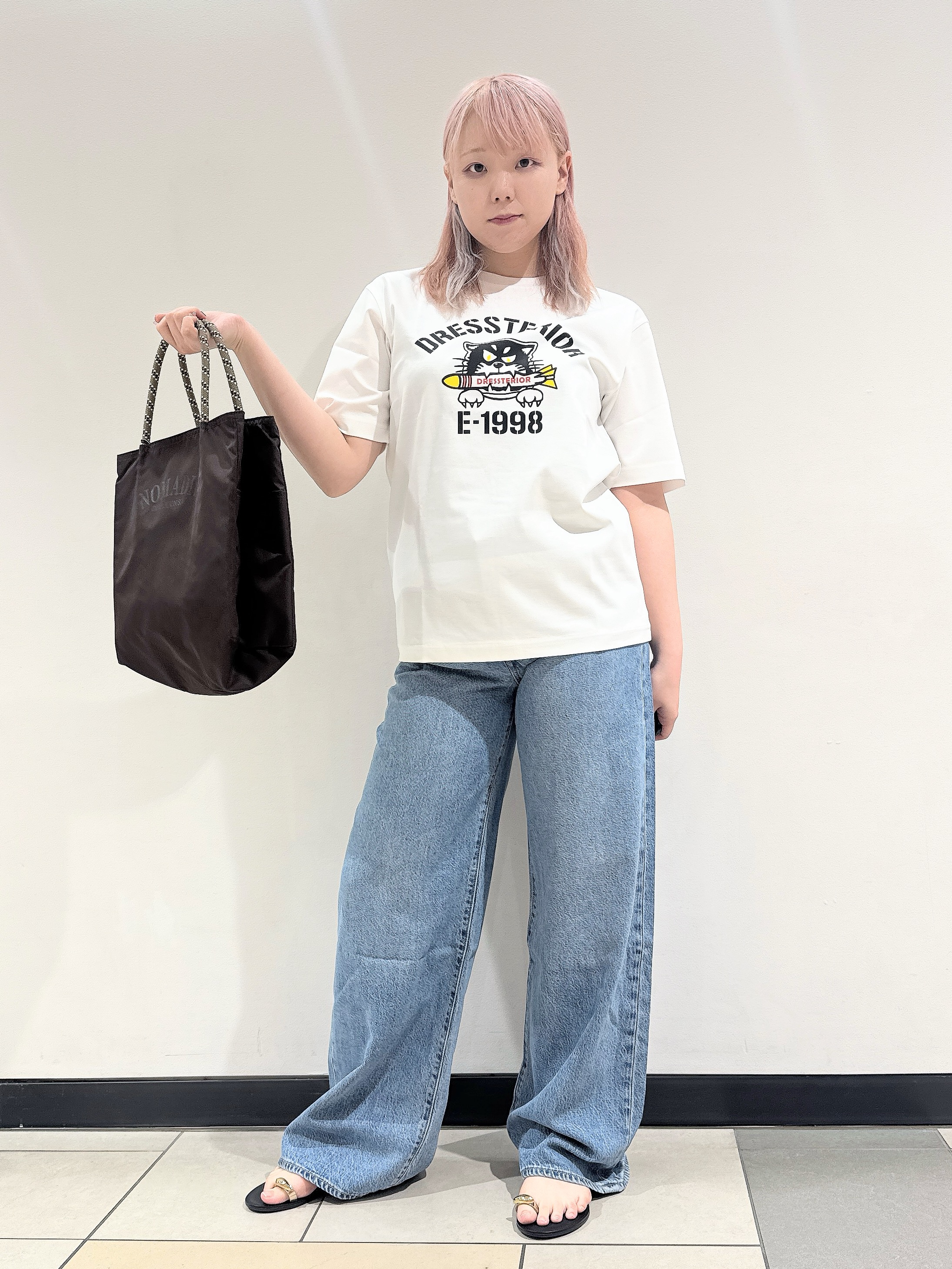 なかもとあきさんの「DRESSTERIOR｜【接触冷感／抗菌防臭／消臭】ICE CLEAR COTTON ミサイルキャットTシャツ」を使ったコーディネート