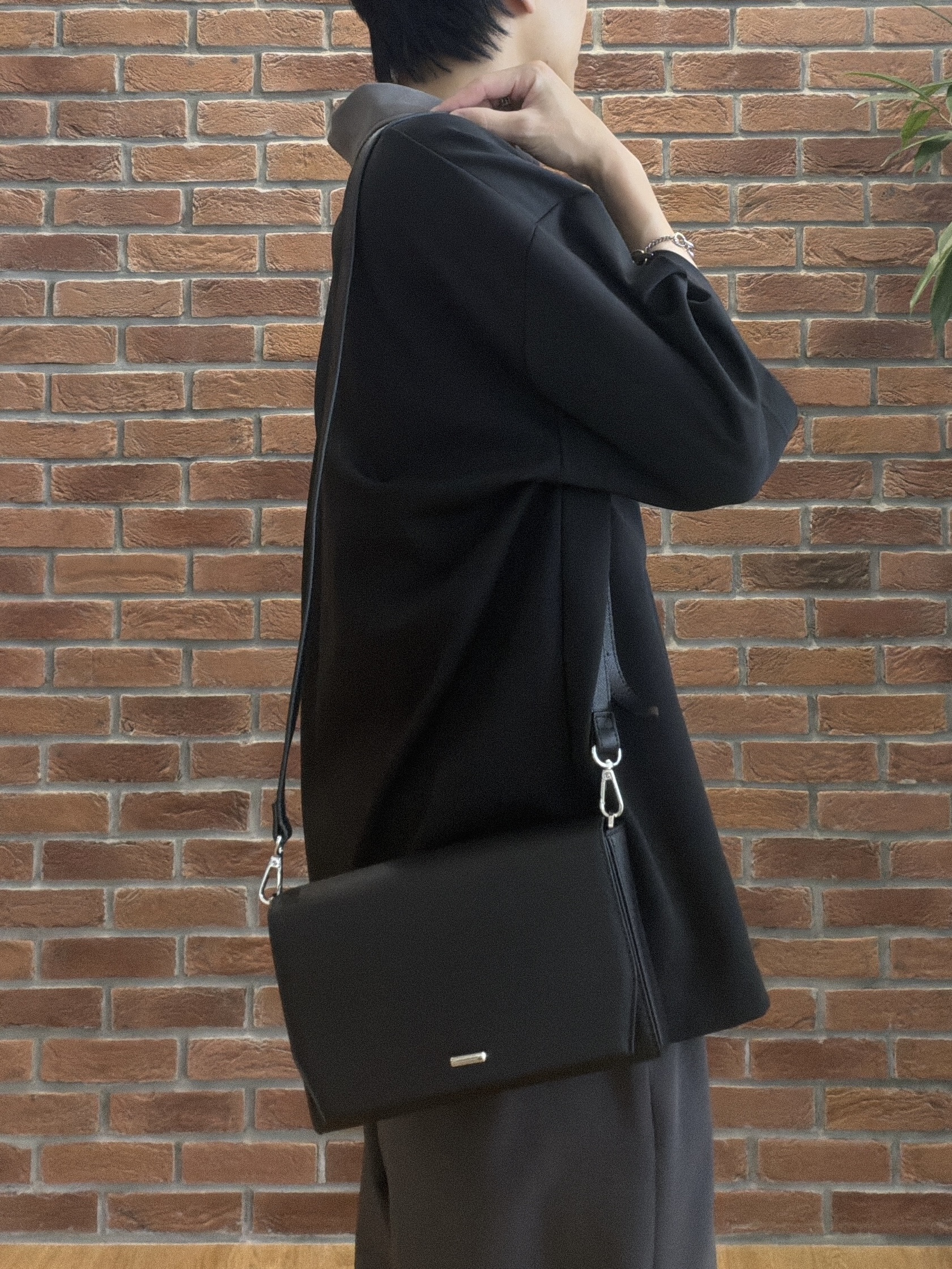 ドイさんの「tk.TAKEO KIKUCHI｜◆【防シワ／ストレッチ/セット対応可】smart shiftシリーズ バレルシルエットパンツ」を使ったコーディネート