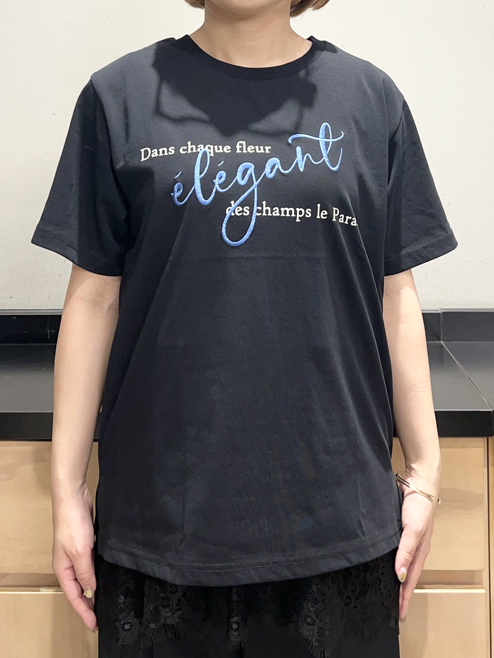 かのさんの「THE SHOP TK｜【吸水速乾】プリントアソートTシャツ」を使ったコーディネート