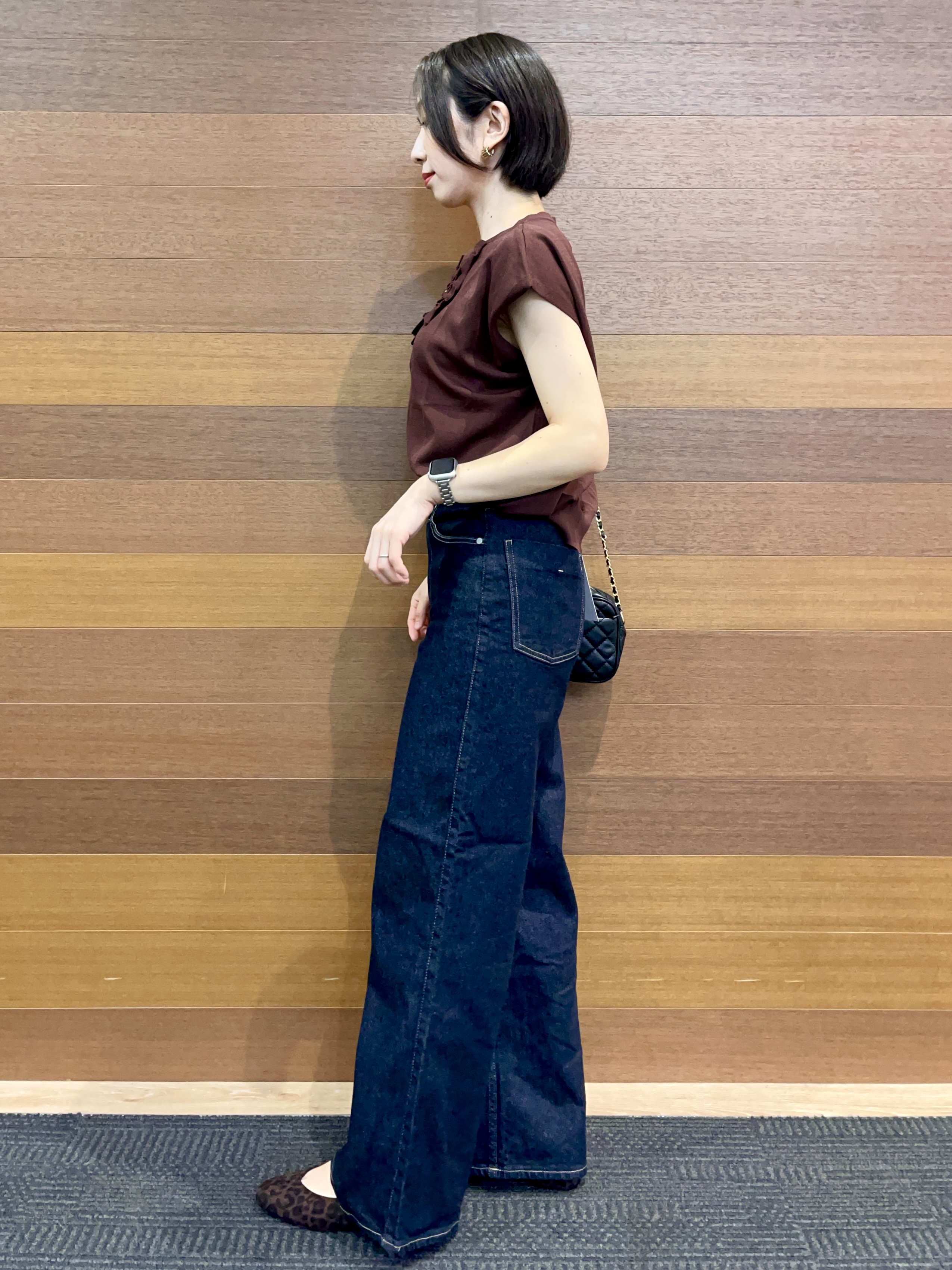 umiさんの「OPAQUE.CLIP｜【UV】フリルフレンチスリーブニット《接触冷感／洗濯機OK》」を使ったコーディネート