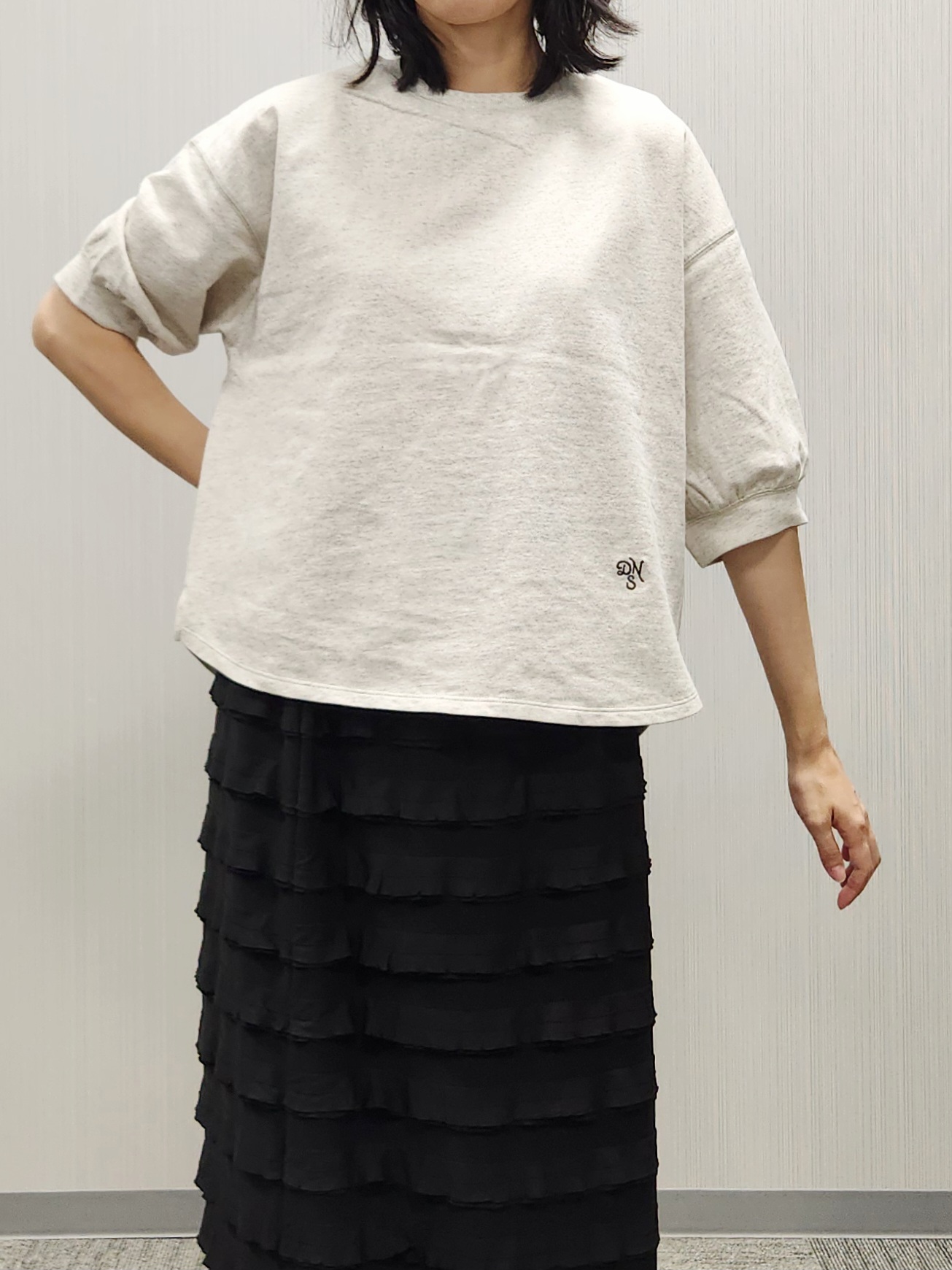 naraさんの「Dessin｜【高レビュー/洗える/XS-L】バックヘンリーミニ裏毛 5分袖」を使ったコーディネート