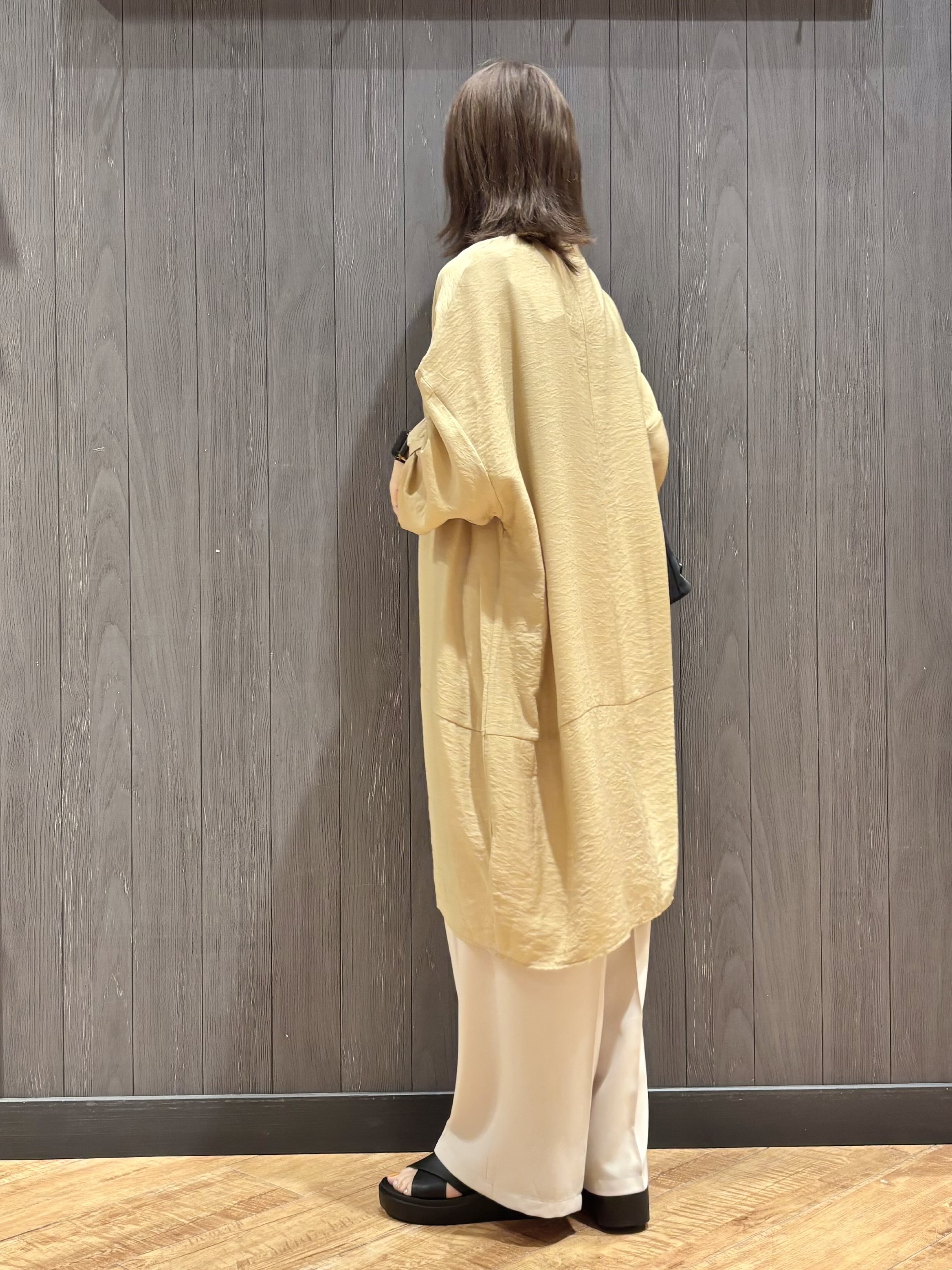 meiさんの「SHOO･LA･RUE｜【S-LL/洗濯後しわになりにくい】ゆるっと体型カバー 7分袖コクーンチュニック」を使ったコーディネート