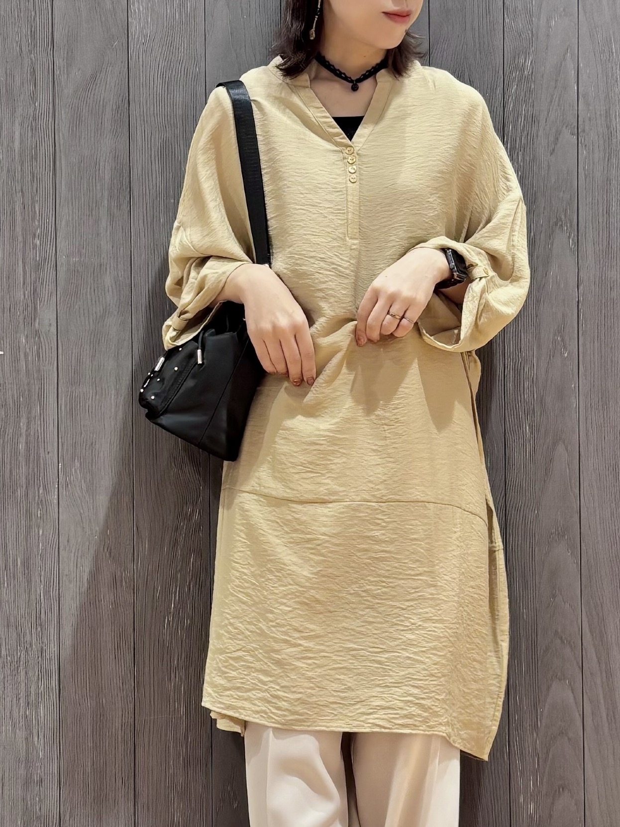 meiさんの「SHOO･LA･RUE｜【S-LL/洗濯後しわになりにくい】ゆるっと体型カバー 7分袖コクーンチュニック」を使ったコーディネート