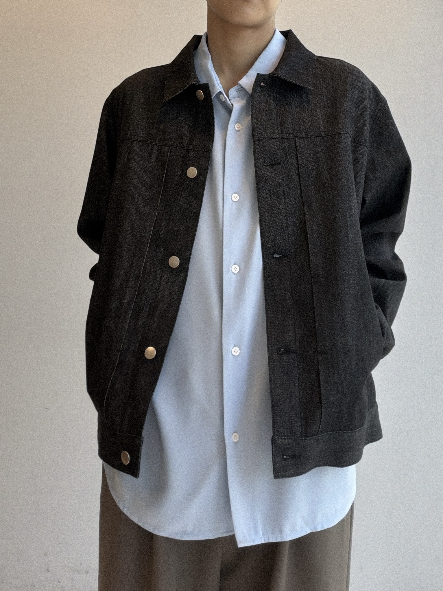 ドイさんの「tk.TAKEO KIKUCHI｜◆【防シワ／ストレッチ/セット対応可】smart shiftシリーズ バレルシルエットパンツ」を使ったコーディネート