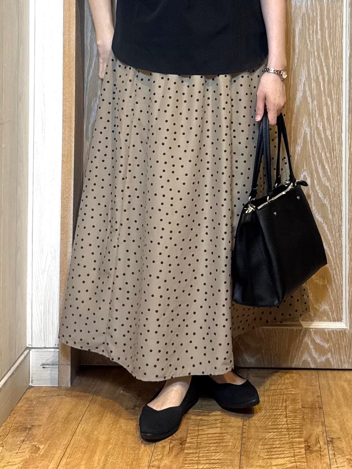 KAORIさんの「SHOO･LA･RUE｜【洗濯後しわになりにくい/インせずきまる】シンプルだけど女性らしい 麻調スキッパーブラウス」を使ったコーディネート