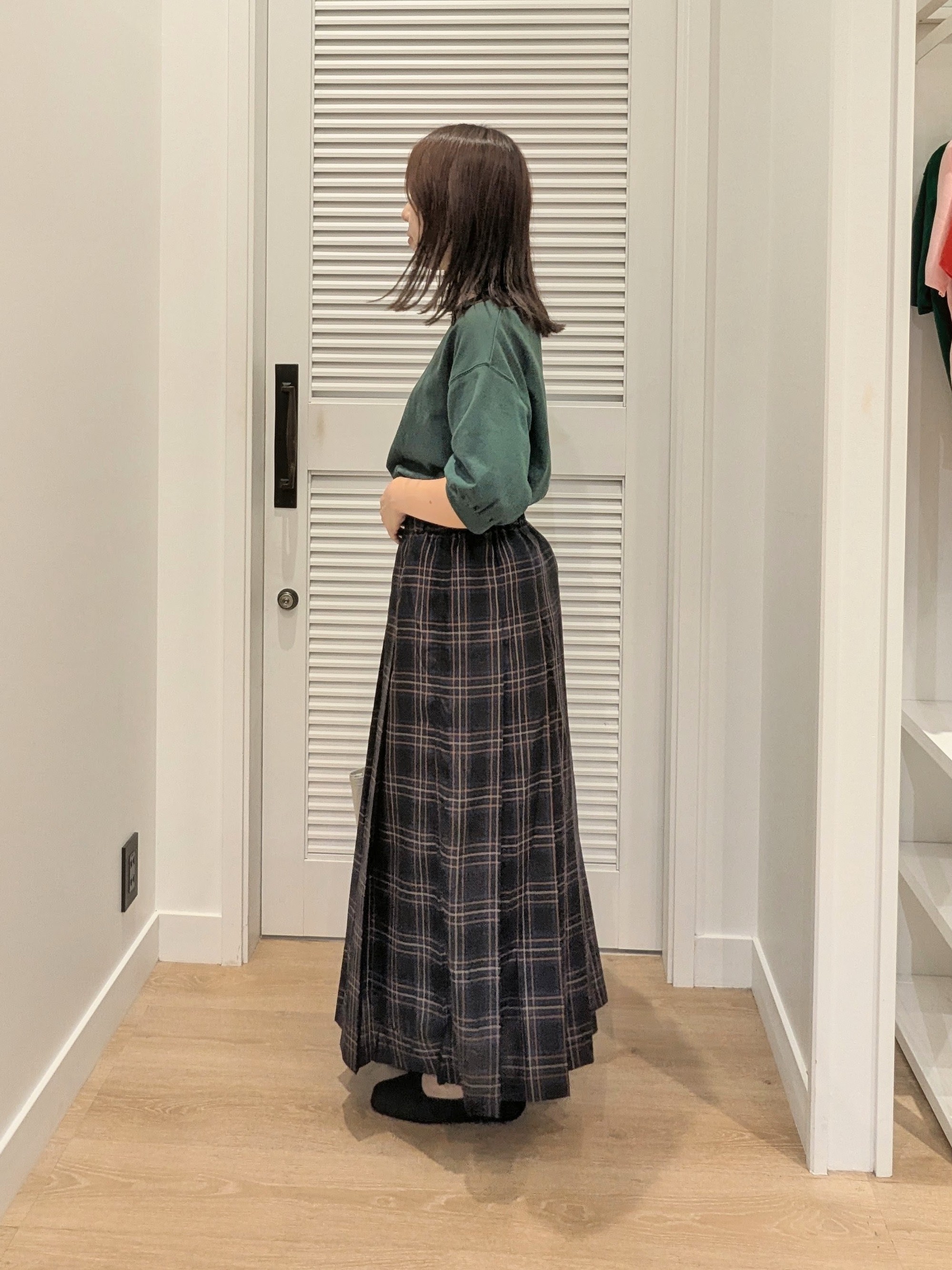 enさんの「Dessin｜【高レビュー/洗える/XS-L】バックヘンリーミニ裏毛 5分袖」を使ったコーディネート