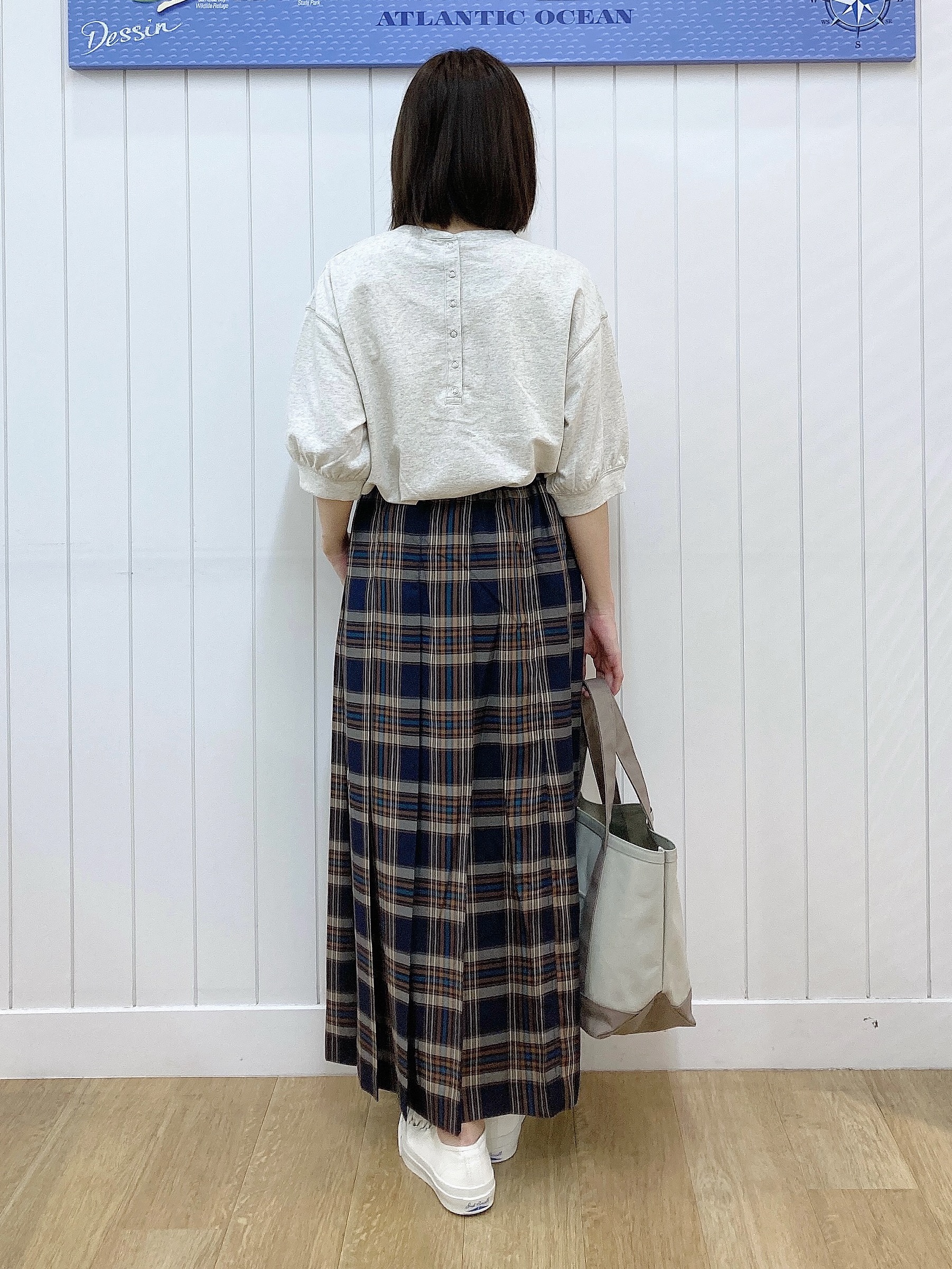 yoshiさんの「Dessin｜【高レビュー/洗える/XS-L】バックヘンリーミニ裏毛 5分袖」を使ったコーディネート