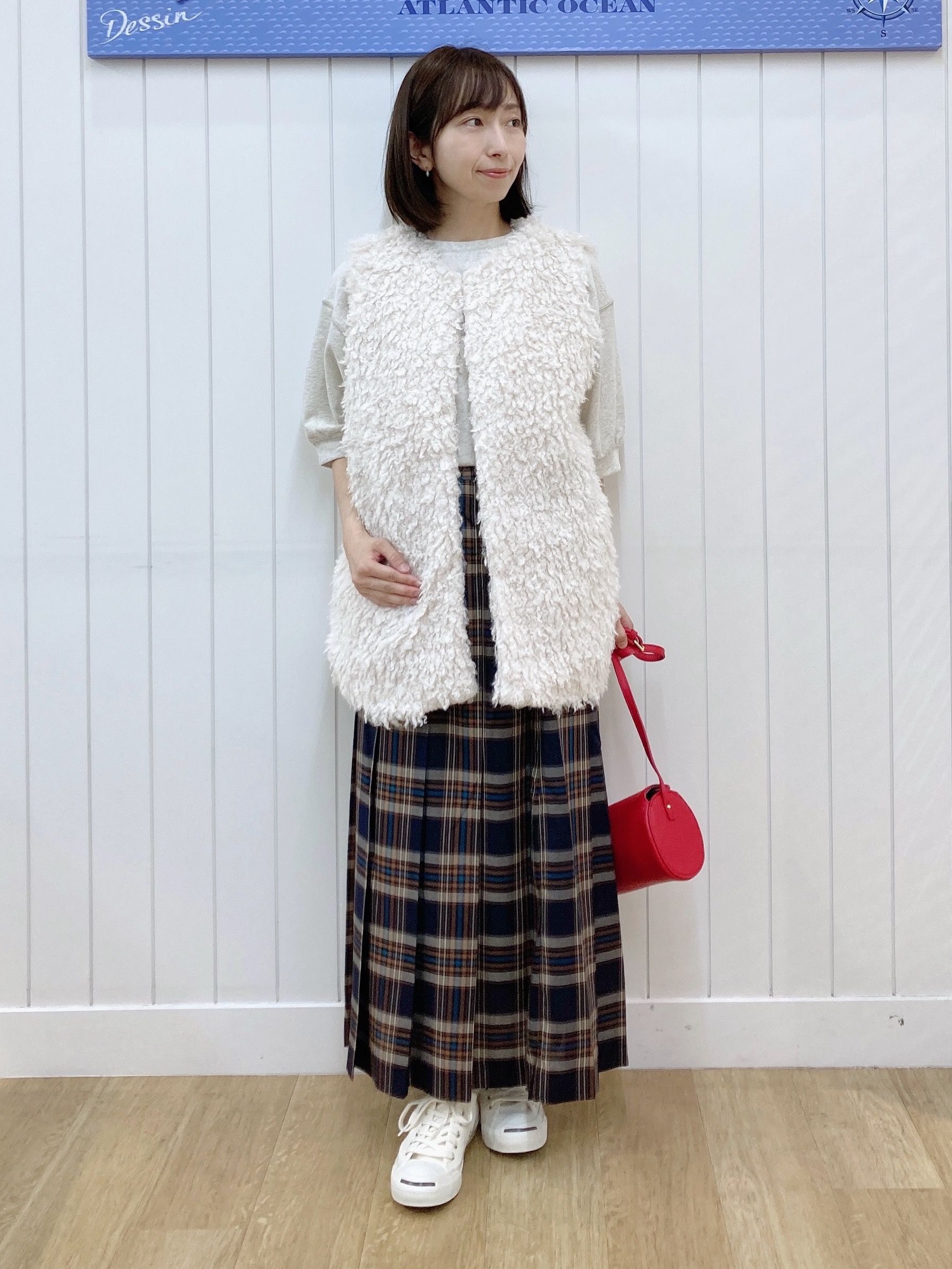 yoshiさんの「Dessin｜【高レビュー/洗える/XS-L】バックヘンリーミニ裏毛 5分袖」を使ったコーディネート