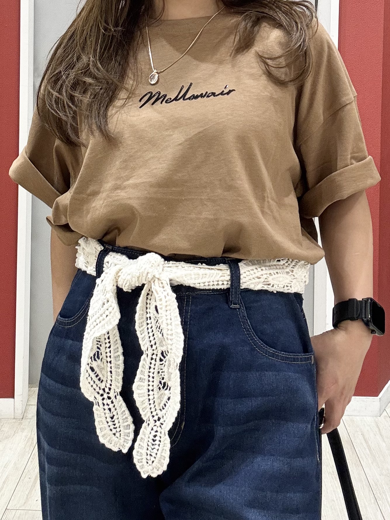 shioさんの「SHOO･LA･RUE｜【S-LL/洗濯機可】大人っぽく着られる ジェルロゴプリントTシャツ」を使ったコーディネート
