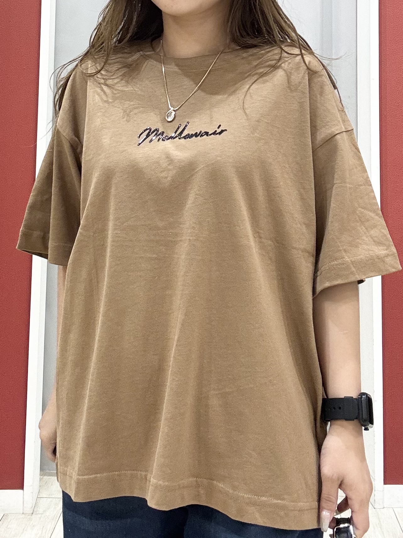 shioさんの「SHOO･LA･RUE｜【S-LL/洗濯機可】大人っぽく着られる ジェルロゴプリントTシャツ」を使ったコーディネート