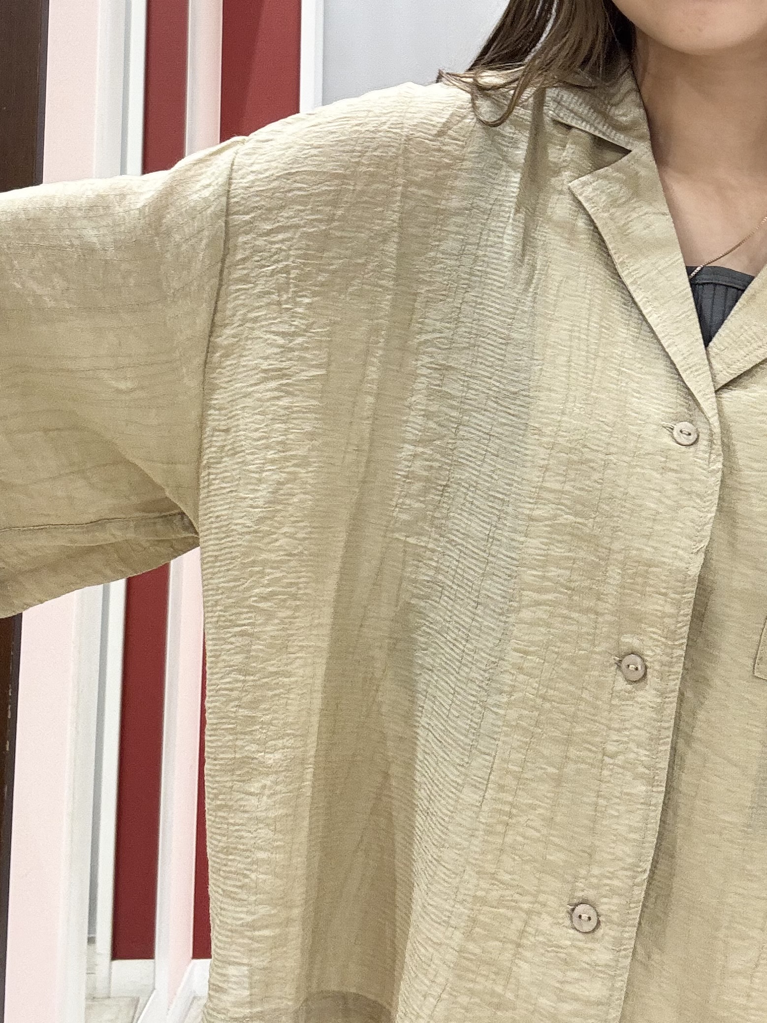 shioさんの「SHOO･LA･RUE｜【S-LL/5分袖/洗濯機可】程よい透け感 ポケット付きシャツ」を使ったコーディネート