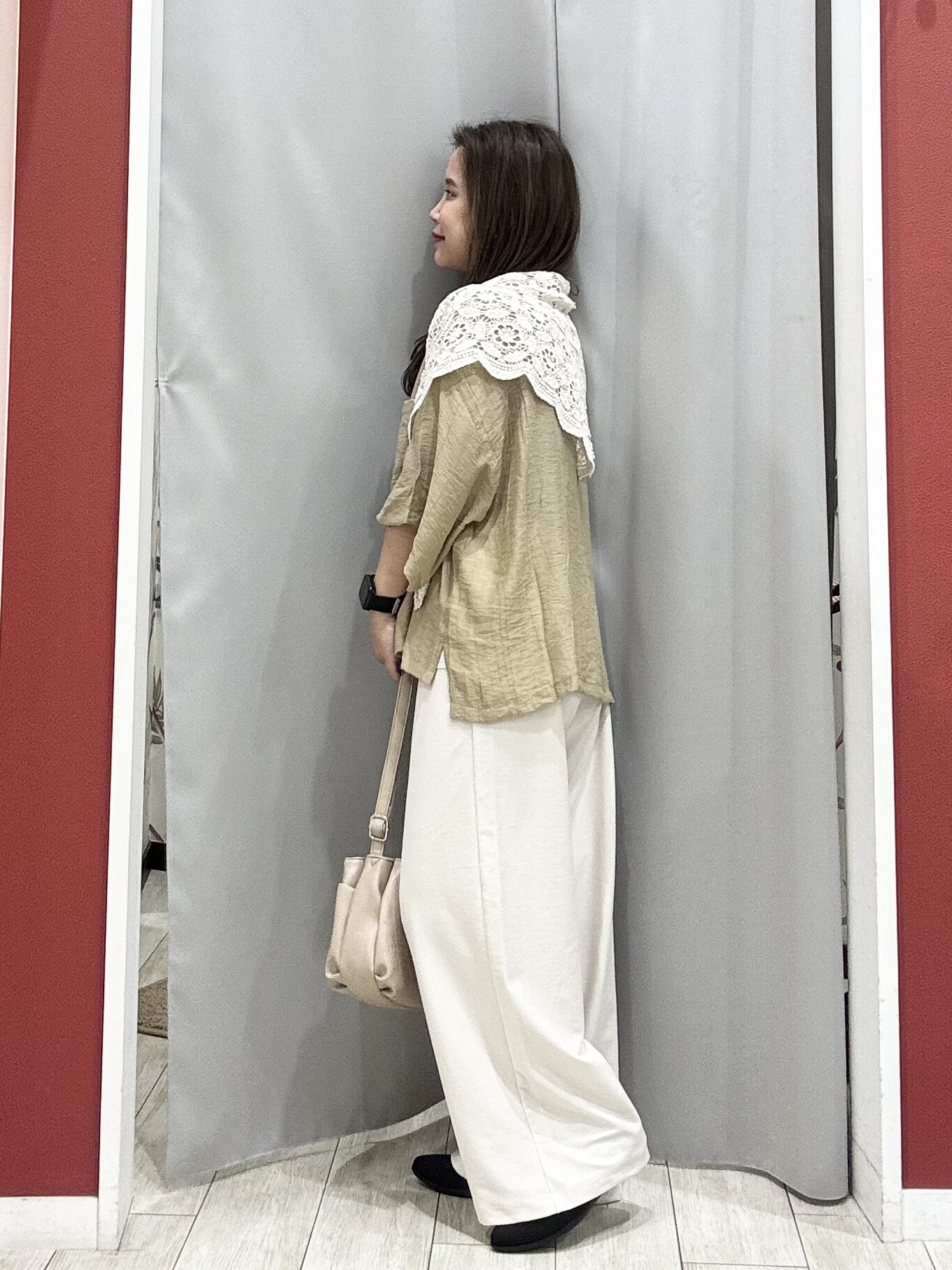 shioさんの「SHOO･LA･RUE｜【S-LL/5分袖/洗濯機可】程よい透け感 ポケット付きシャツ」を使ったコーディネート