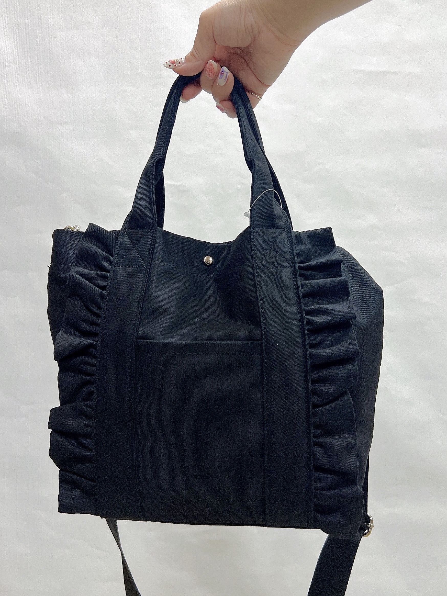 YUIさんの「SHOO･LA･RUE｜【洗濯機可/綿100％/体型カバー】刺繍レースがこなれ見え 二の腕が隠せる ペプラムブラウス」を使ったコーディネート