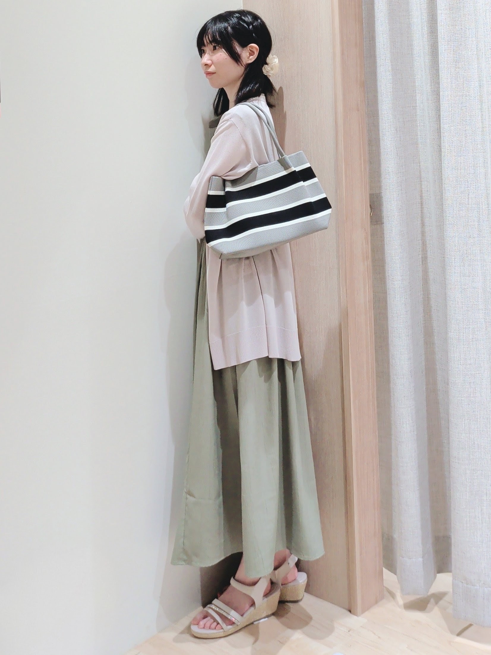 Yuiさんの「grove｜【UVカット】ベーシックロングカーディガン」を使ったコーディネート