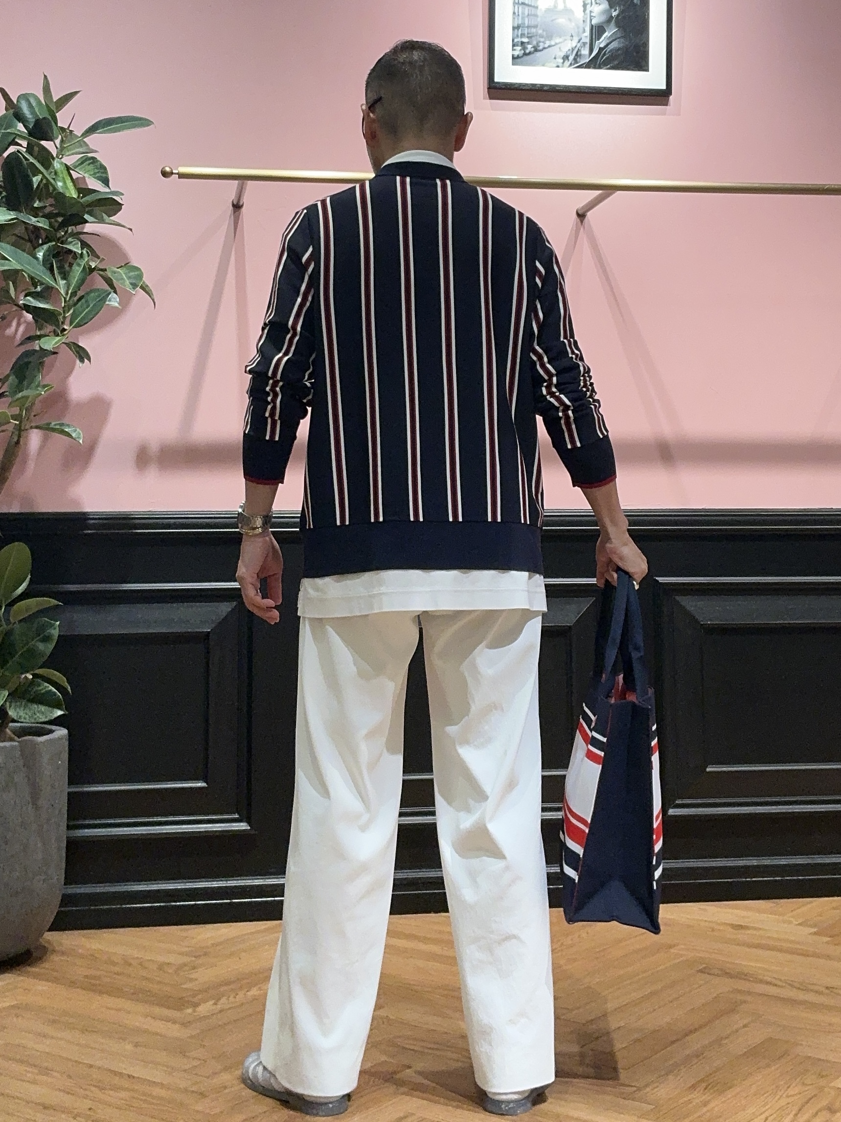 torigoeさんの「DRESSTERIOR｜◆【ウォッシャブル】ウールレーヨン ストライプラウンドネックカーディガン」を使ったコーディネート