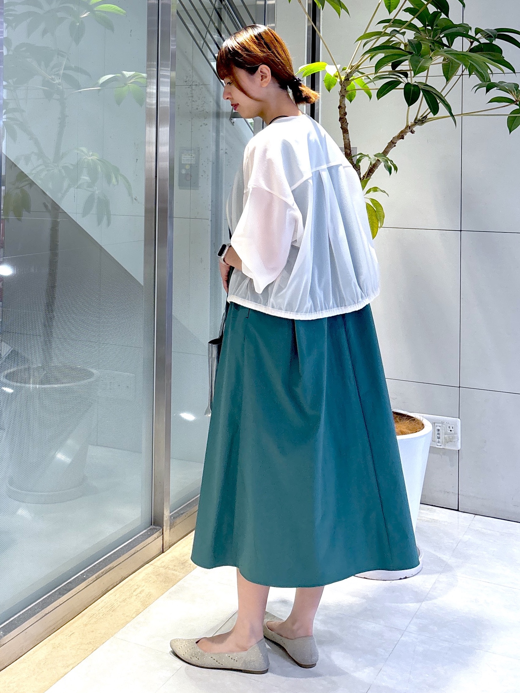 yukaさんの「UNTITLED｜【秋羽織り/ジップ】トリコットシアーブラウス」を使ったコーディネート