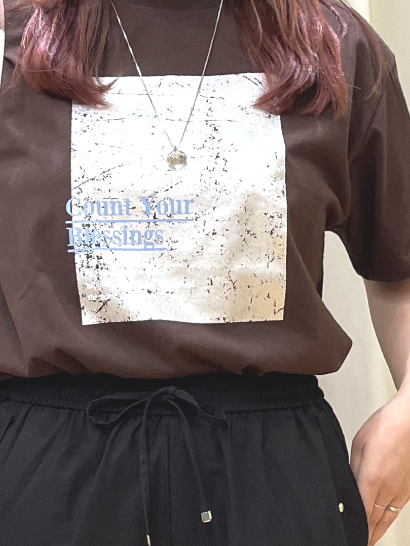 ゆっきーさんの「SHOO･LA･RUE｜【S-LL/洗濯機可】選べる4柄　デイリー使いにぴったりな 大人の頼れるTシャツ」を使ったコーディネート