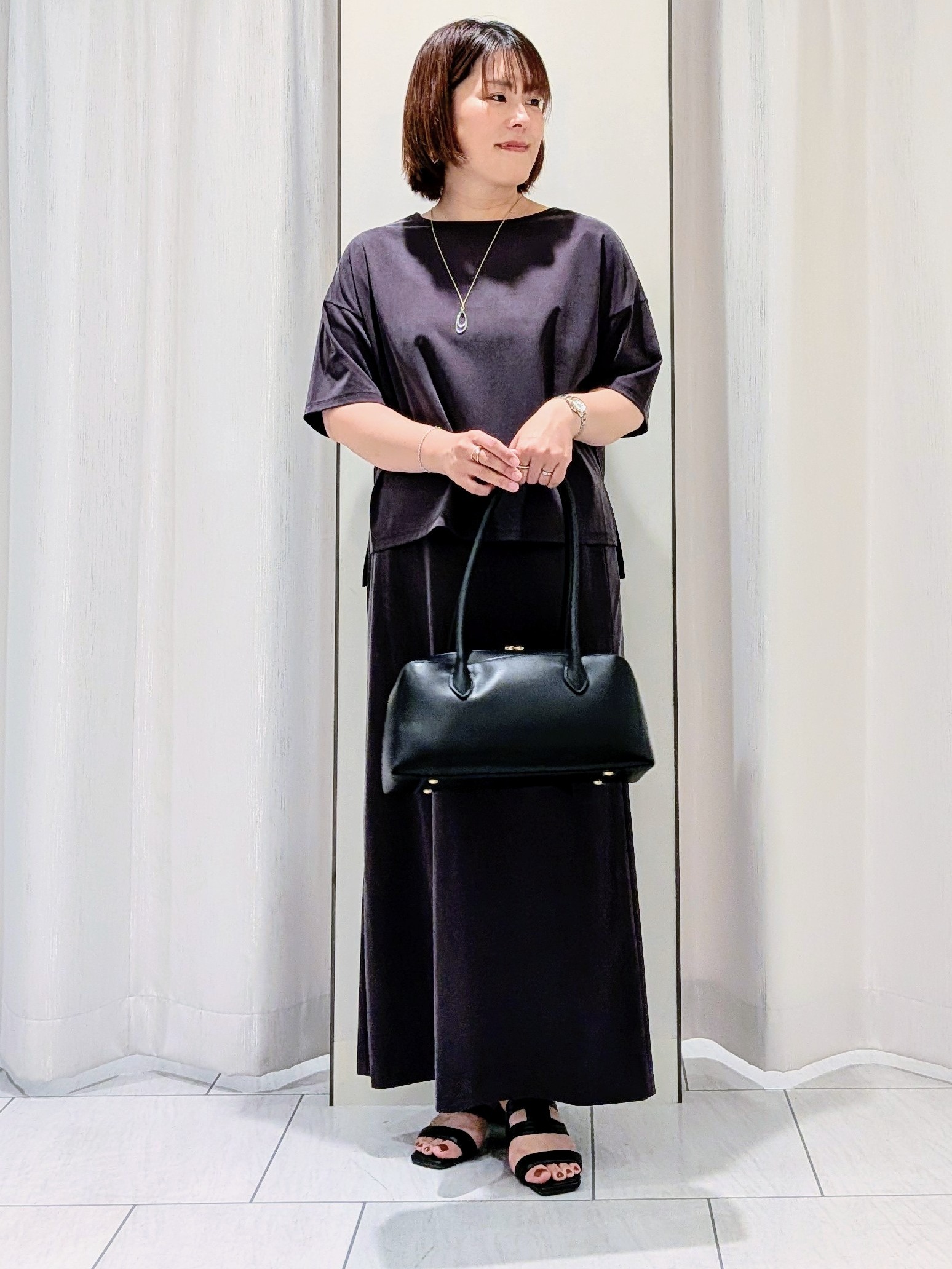 Onumaさんの「UNTITLED｜【きれいめTシャツ/セットアップ可】ヴィンテージライクプルオーバー」を使ったコーディネート