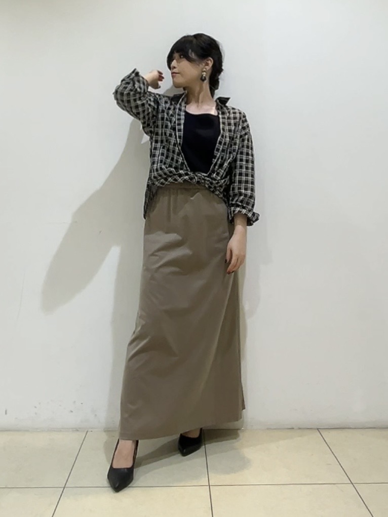 watanabeさんの「UNTITLED｜【秋映え/羽織り】シアーチェックシャツブラウス」を使ったコーディネート