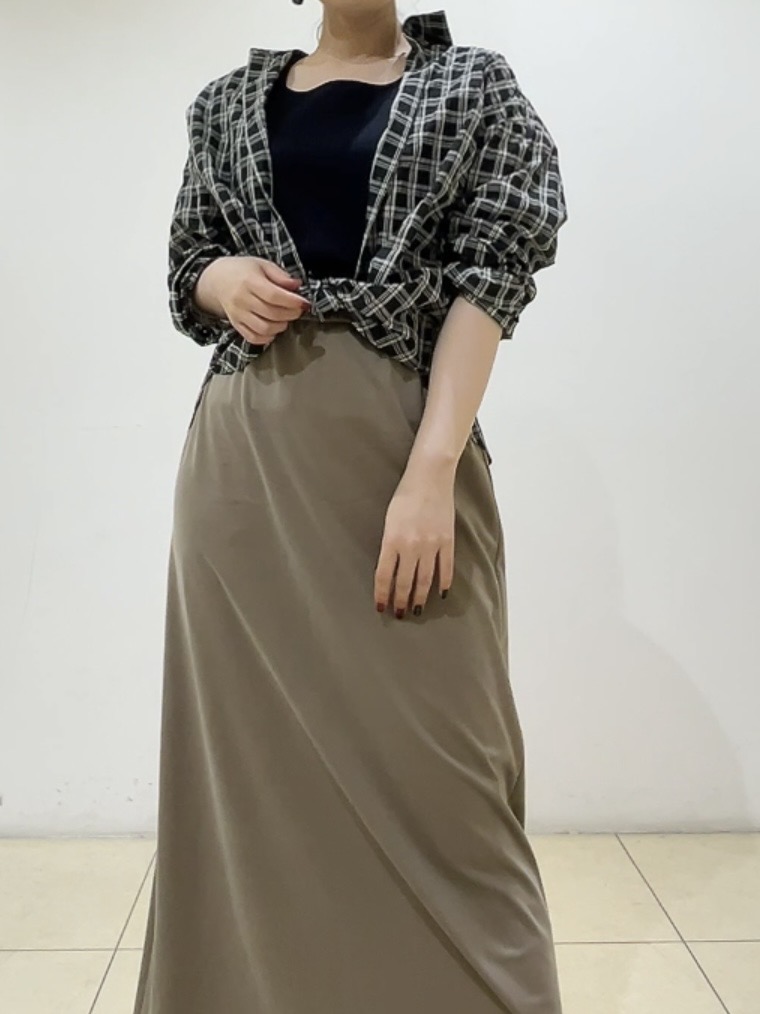 watanabeさんの「UNTITLED｜【秋映え/羽織り】シアーチェックシャツブラウス」を使ったコーディネート