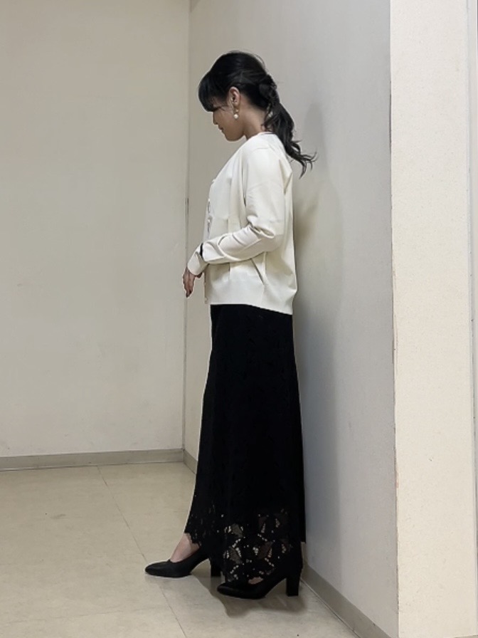 watanabeさんの「UNTITLED｜【アンサンブル可能/秋羽織り】コンパクトニットカーディガン」を使ったコーディネート
