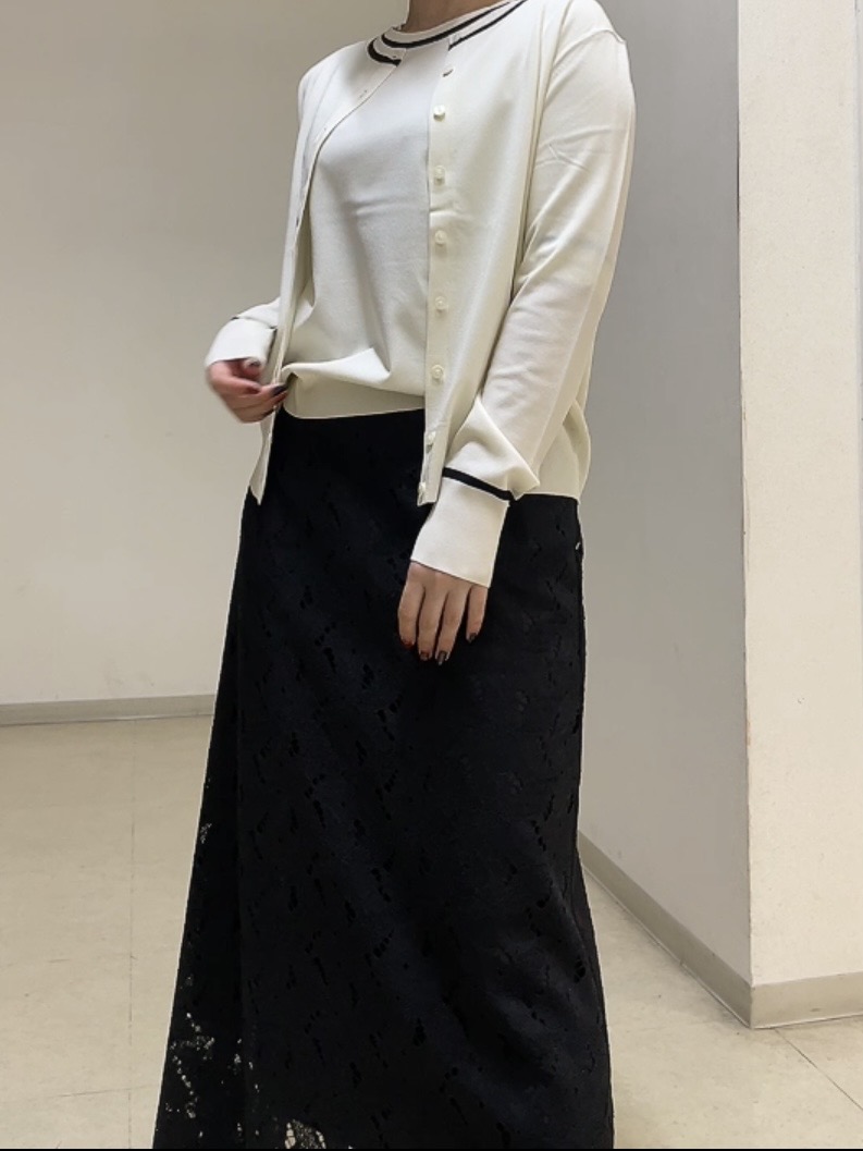 watanabeさんの「UNTITLED｜【アンサンブル可能/秋羽織り】コンパクトニットカーディガン」を使ったコーディネート