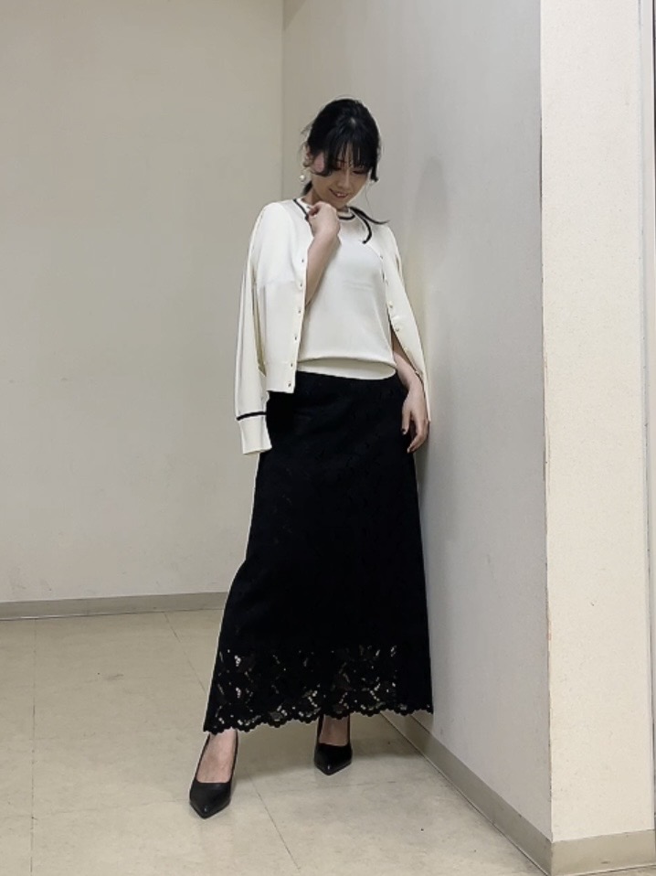 watanabeさんの「UNTITLED｜【アンサンブル可能/秋羽織り】コンパクトニットカーディガン」を使ったコーディネート