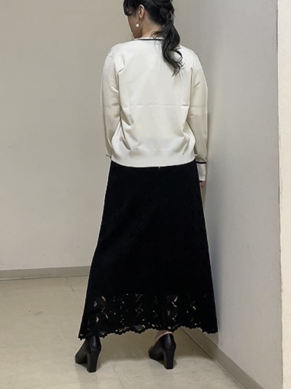 watanabeさんの「UNTITLED｜【アンサンブル可能/秋羽織り】コンパクトニットカーディガン」を使ったコーディネート
