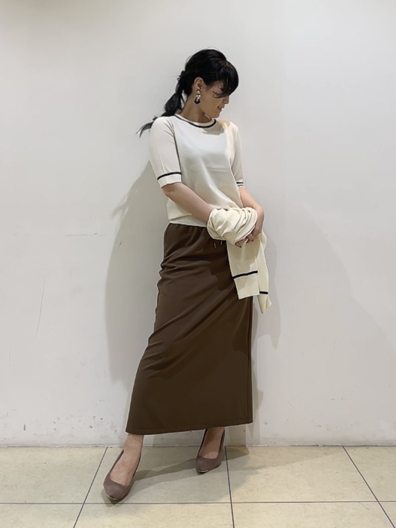 watanabeさんの「UNTITLED｜【アンサンブル可能/秋羽織り】コンパクトニットカーディガン」を使ったコーディネート