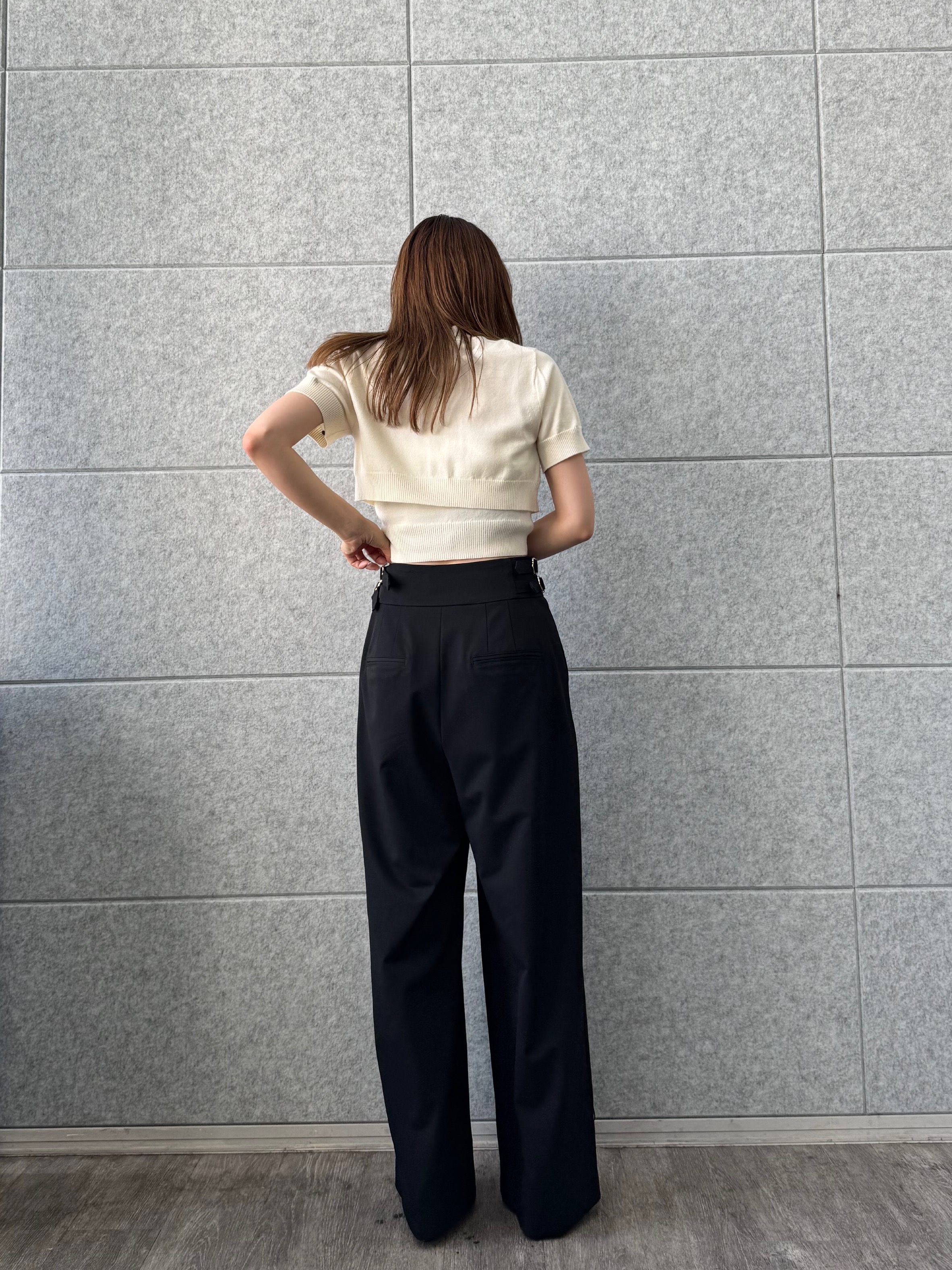 designer yukaさんの「CODE A｜modular button knit cardigan」を使ったコーディネート