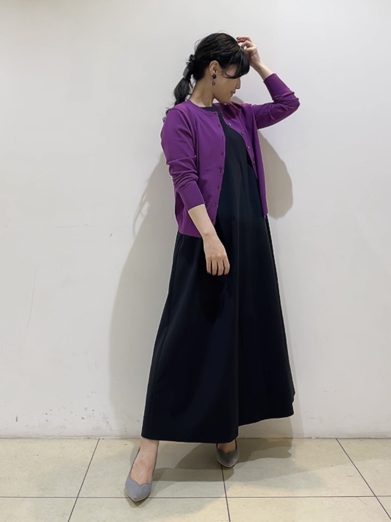 watanabeさんの「UNTITLED｜【アンサンブル可能/秋羽織り】コンパクトニットカーディガン」を使ったコーディネート