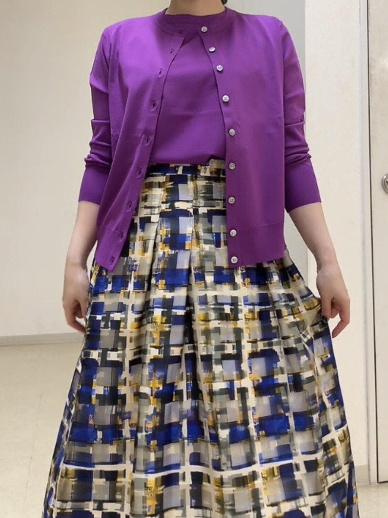 watanabeさんの「UNTITLED｜【アンサンブル可能/秋羽織り】コンパクトニットカーディガン」を使ったコーディネート