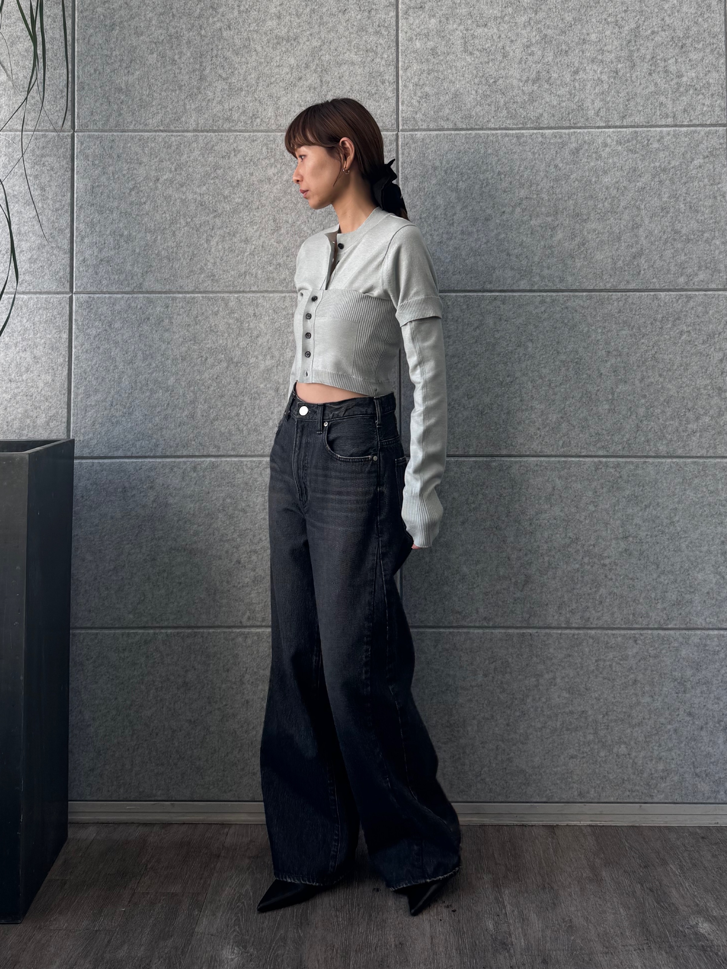 designer yukaさんの「CODE A｜modular button knit cardigan」を使ったコーディネート