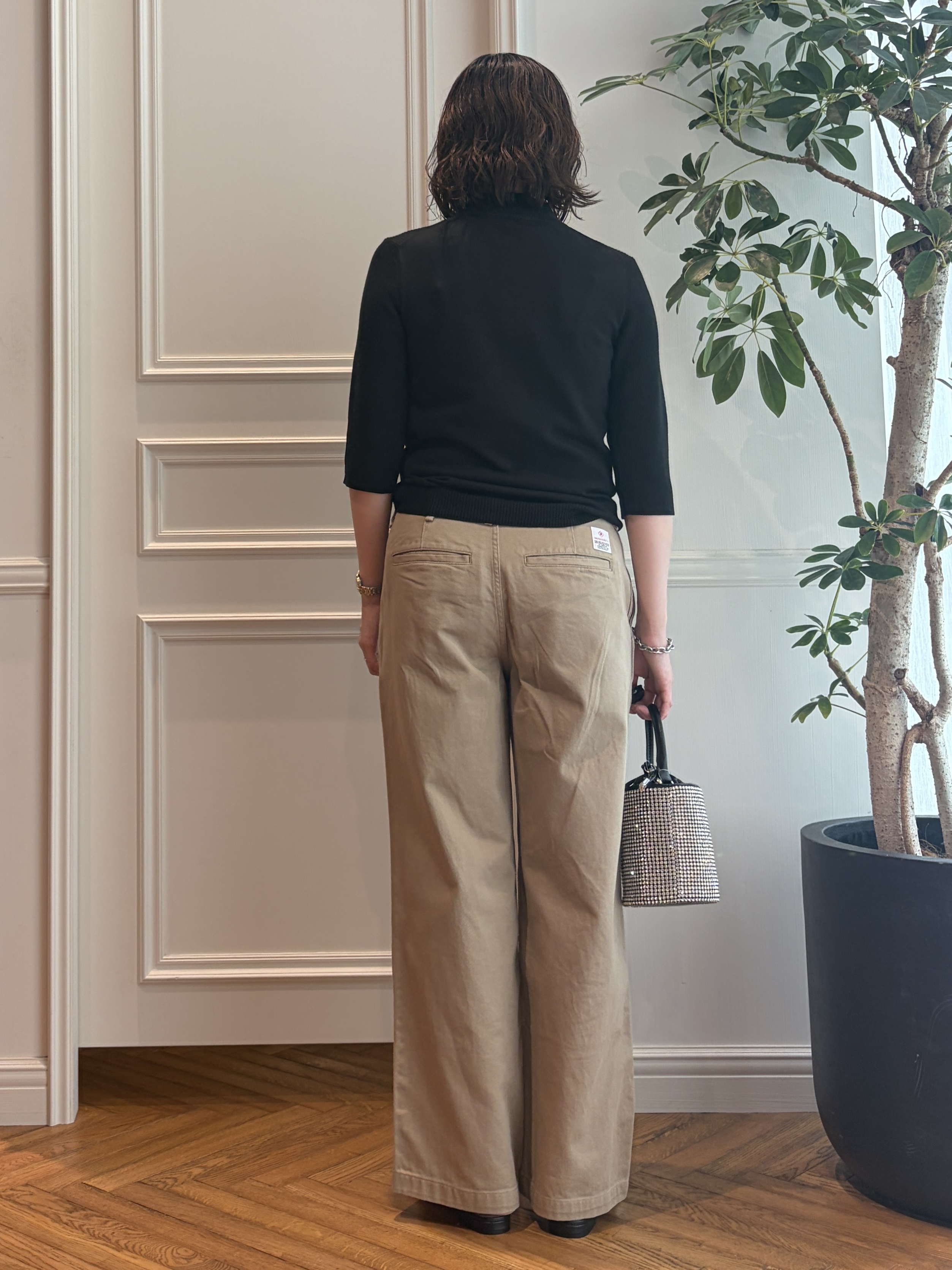 nakaoさんの「DRESSTERIOR｜ヴィンテージワイドチノパンツ」を使ったコーディネート
