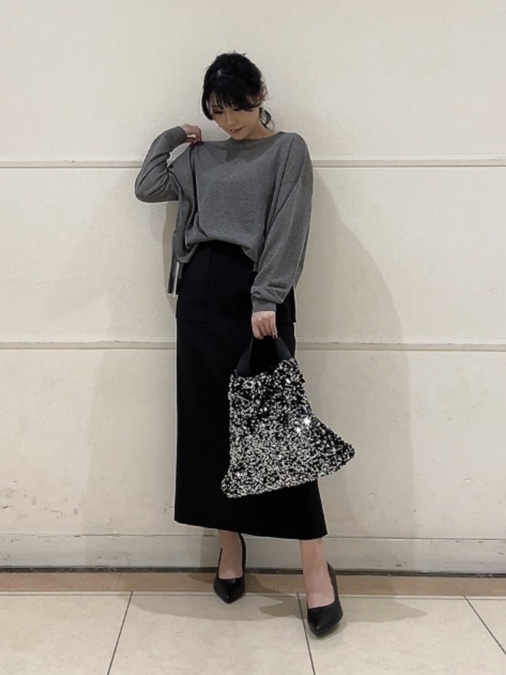 watanabeさんの「UNTITLED｜【アンサンブル可/秋羽織り/シアー】前後2WAYカーディガン」を使ったコーディネート